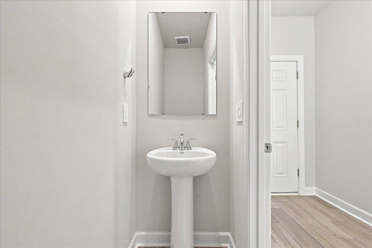 423 Upland Water Court Property Photo 6