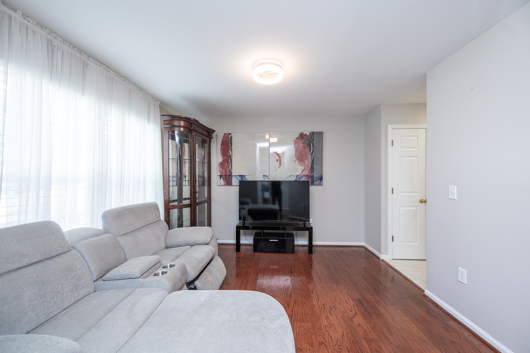 205 Corey Way Property Photo 4