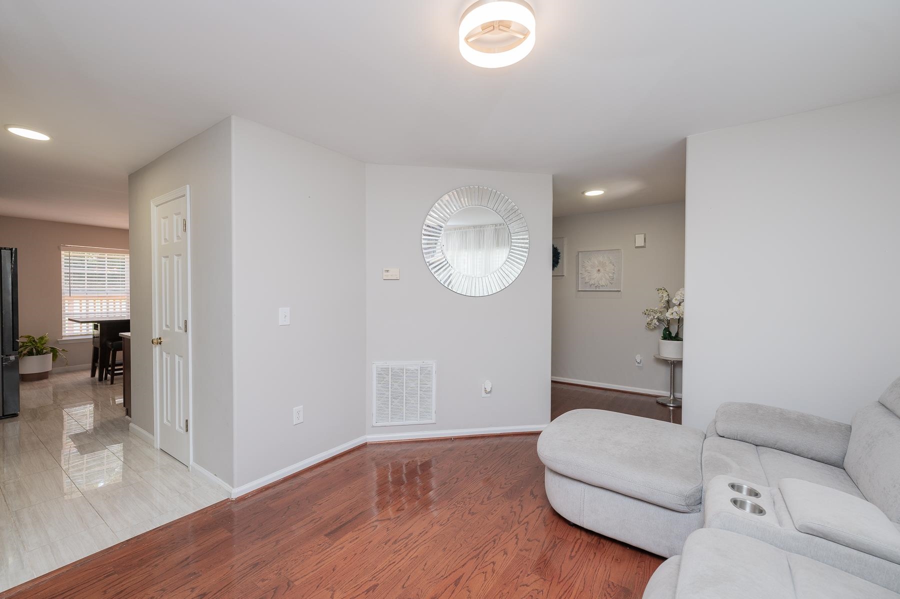 205 Corey Way Property Photo 6