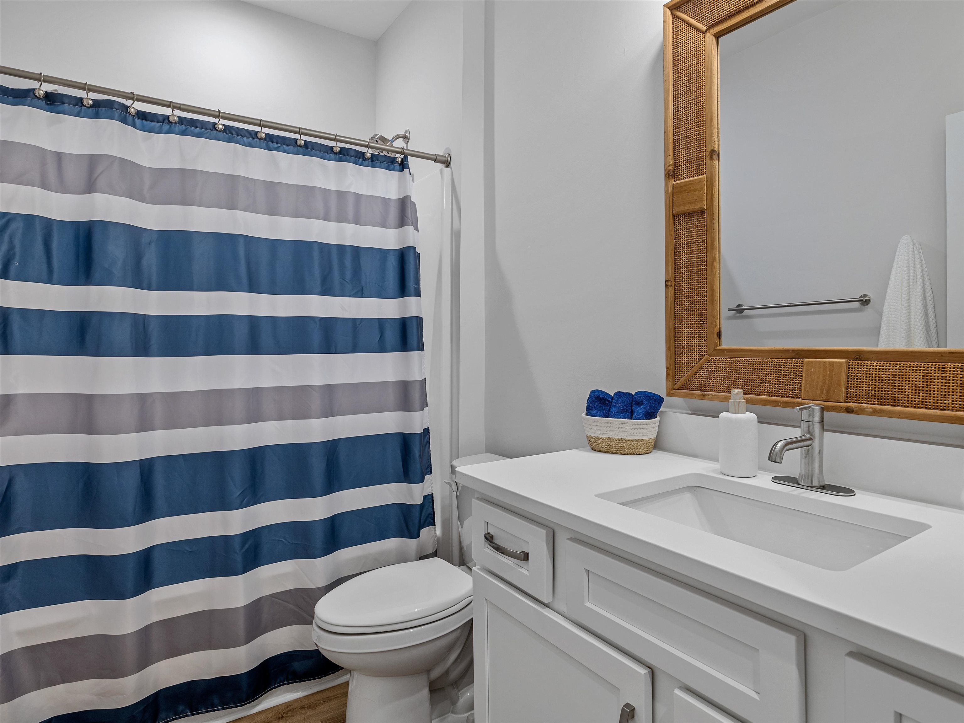 128 Orchard Property Photo 20