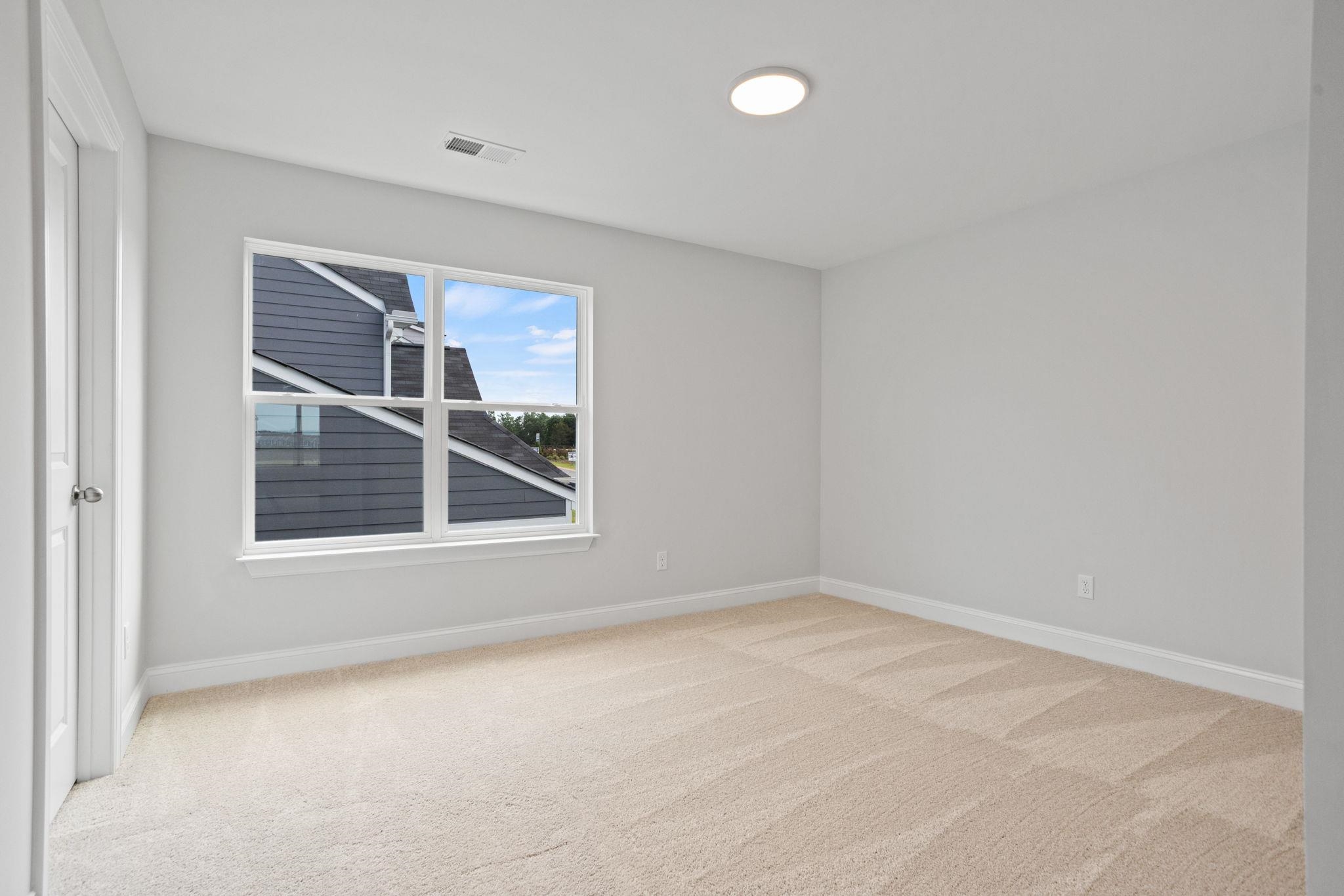 1724 Constitution Lane Property Photo 24