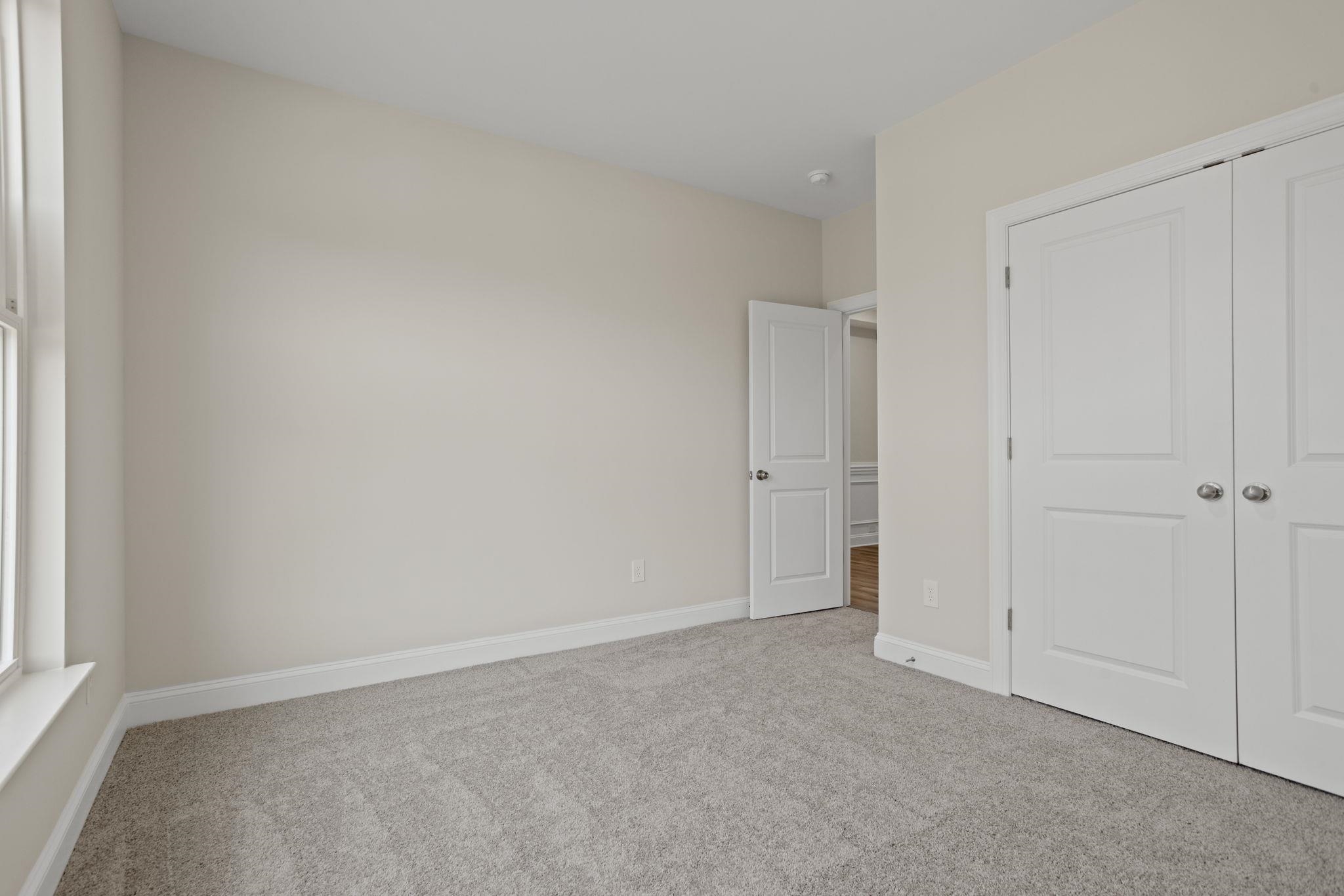 1120 Stable Way Property Photo 6