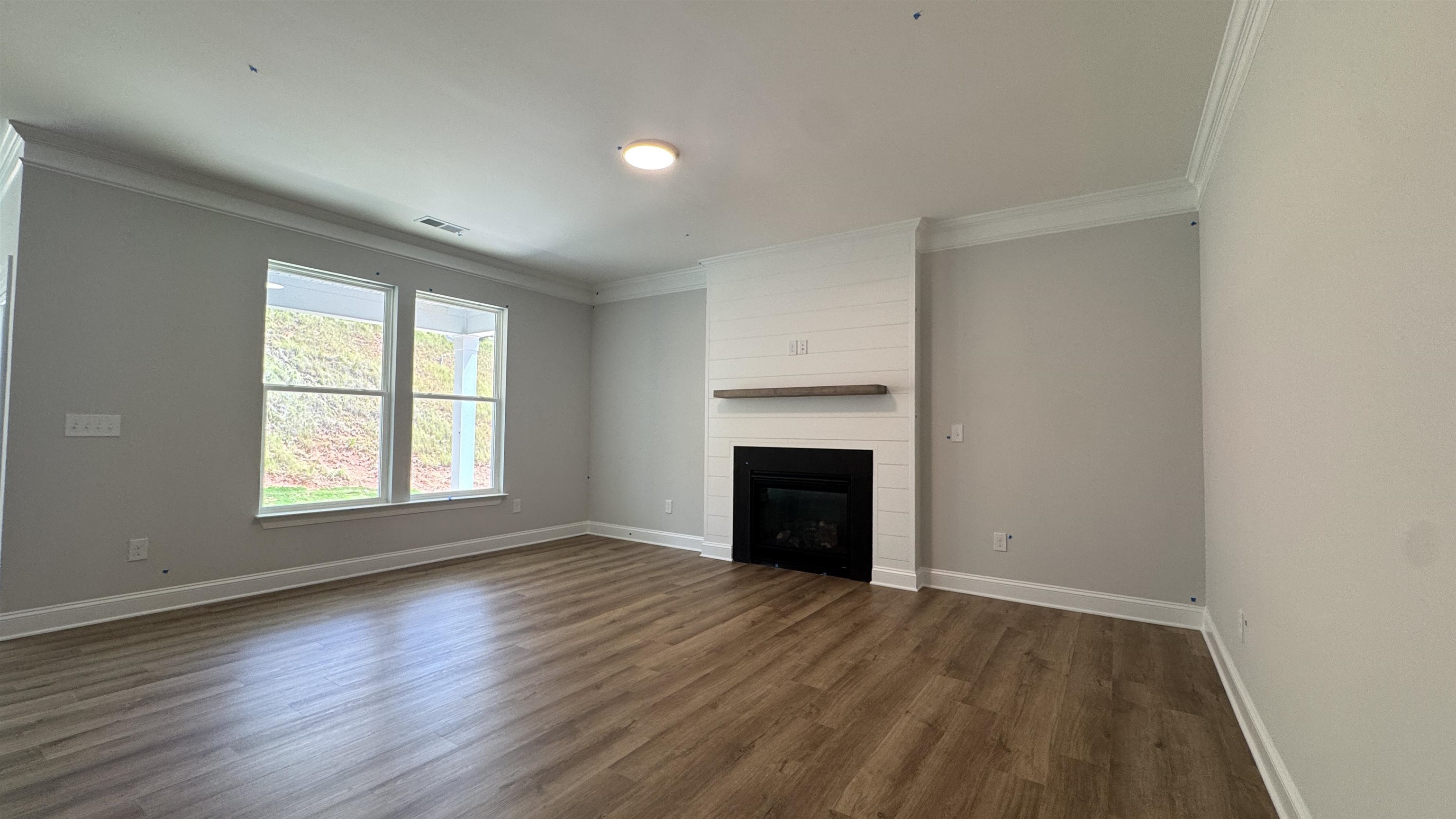 1120 Stable Way Property Photo 7