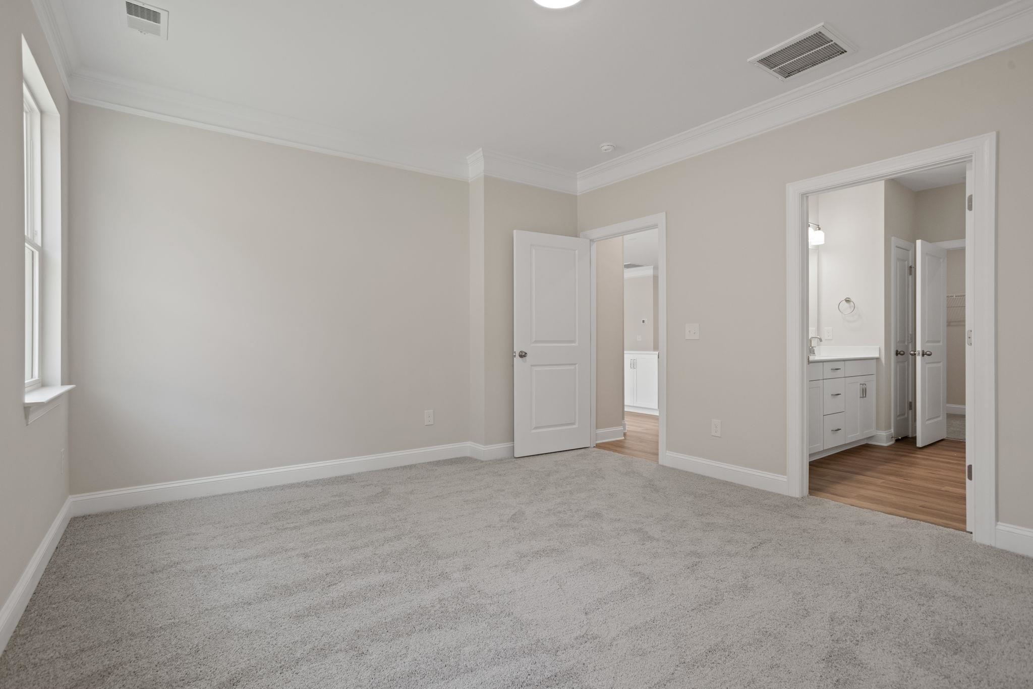 1120 Stable Way Property Photo 20