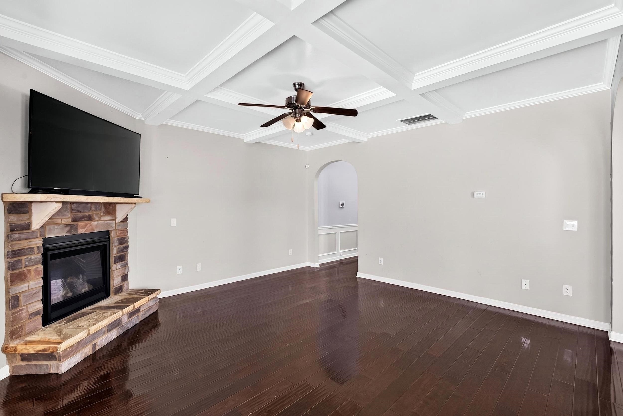 190 Heatherwood Lane Property Photo 7