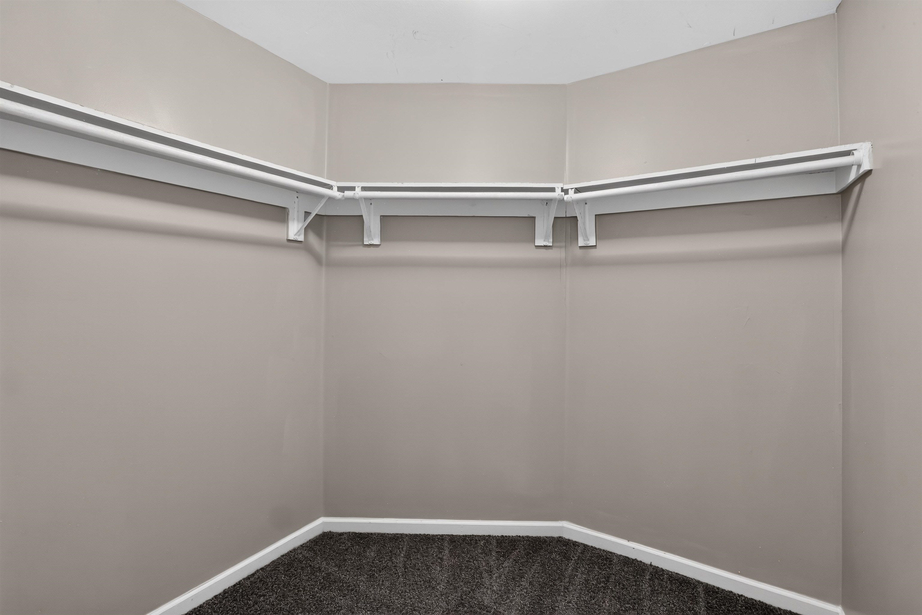 1836 Tamara Way Property Photo 29
