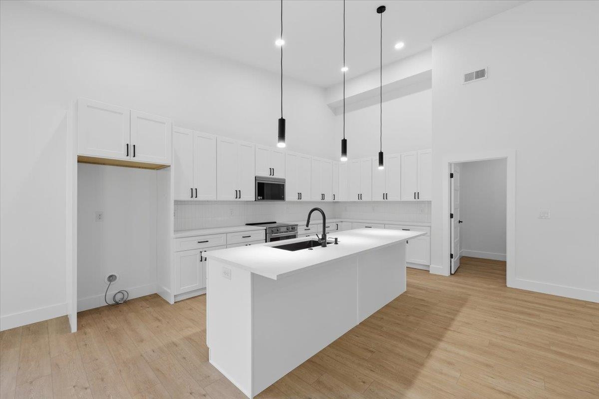 2021 Blessed Drive Property Photo 16