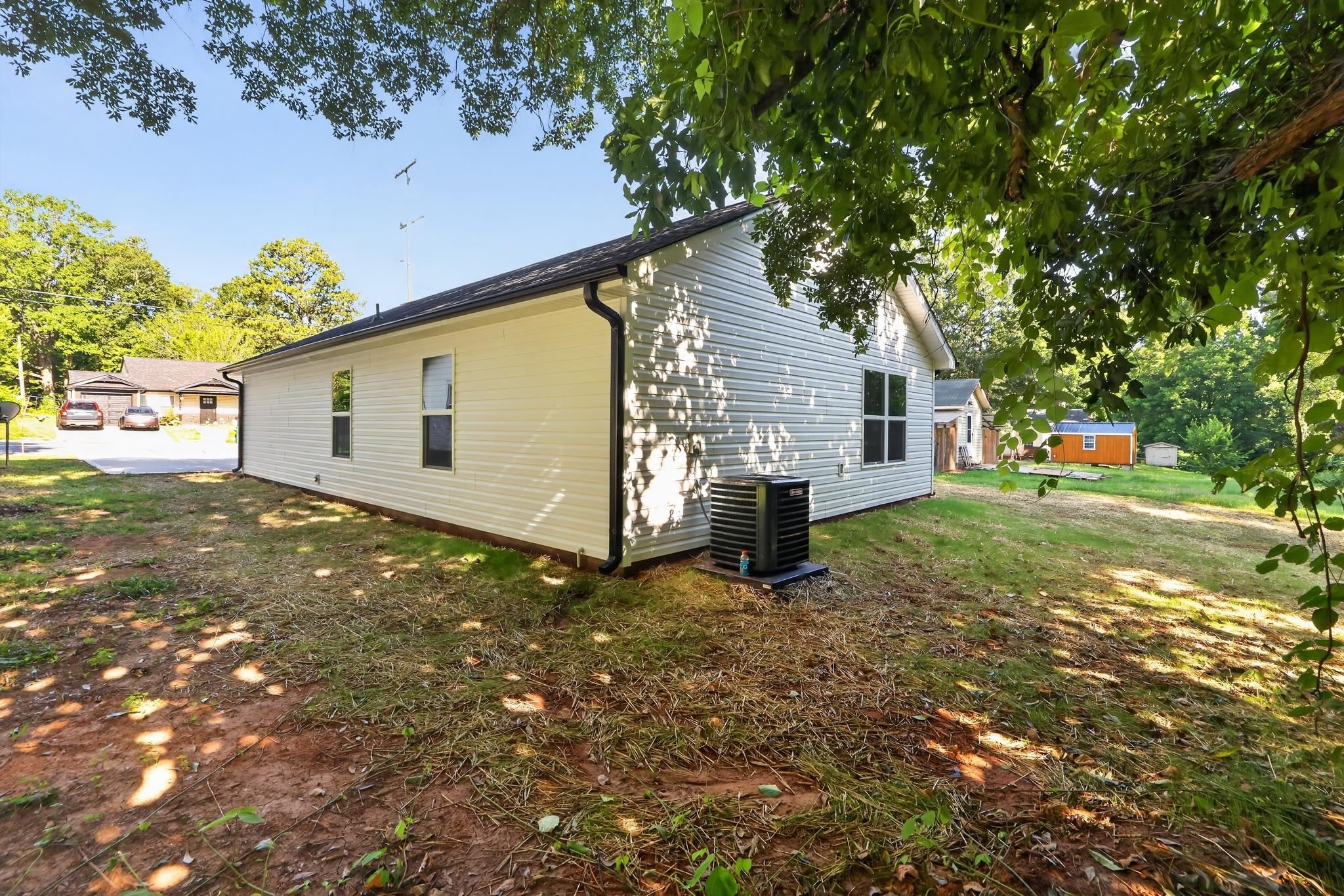 157 E Third Street Property Photo 6