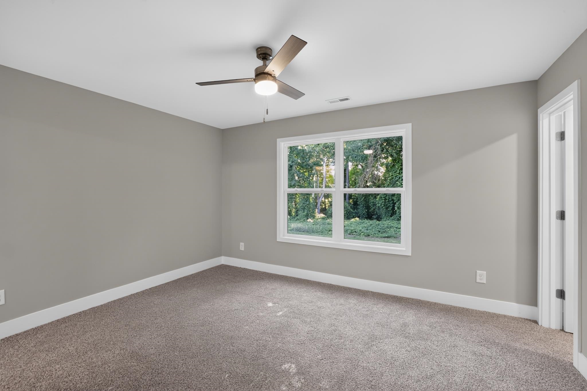 157 E Third Street Property Photo 35