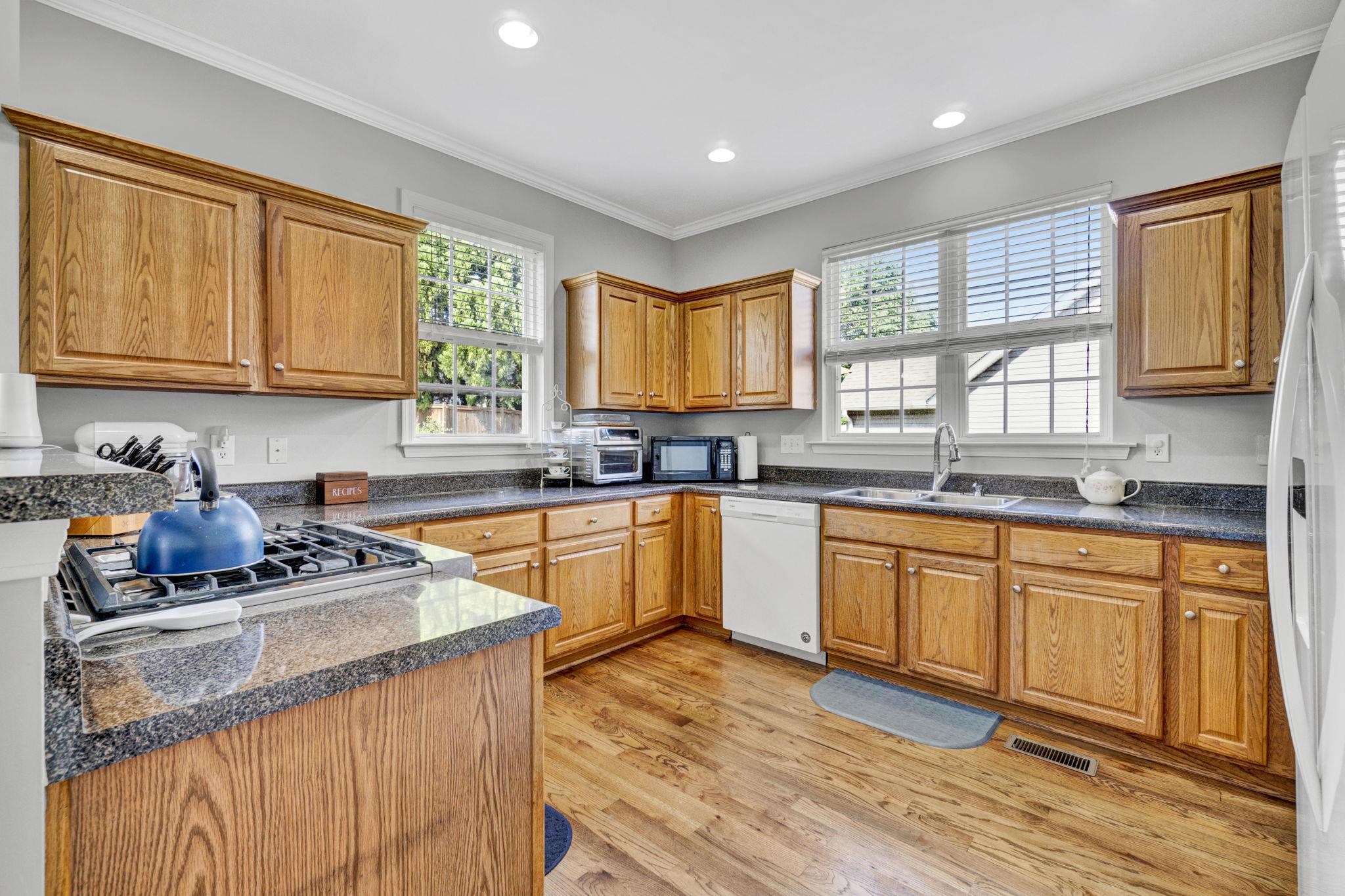 801 Oak Haven Court Property Photo 10