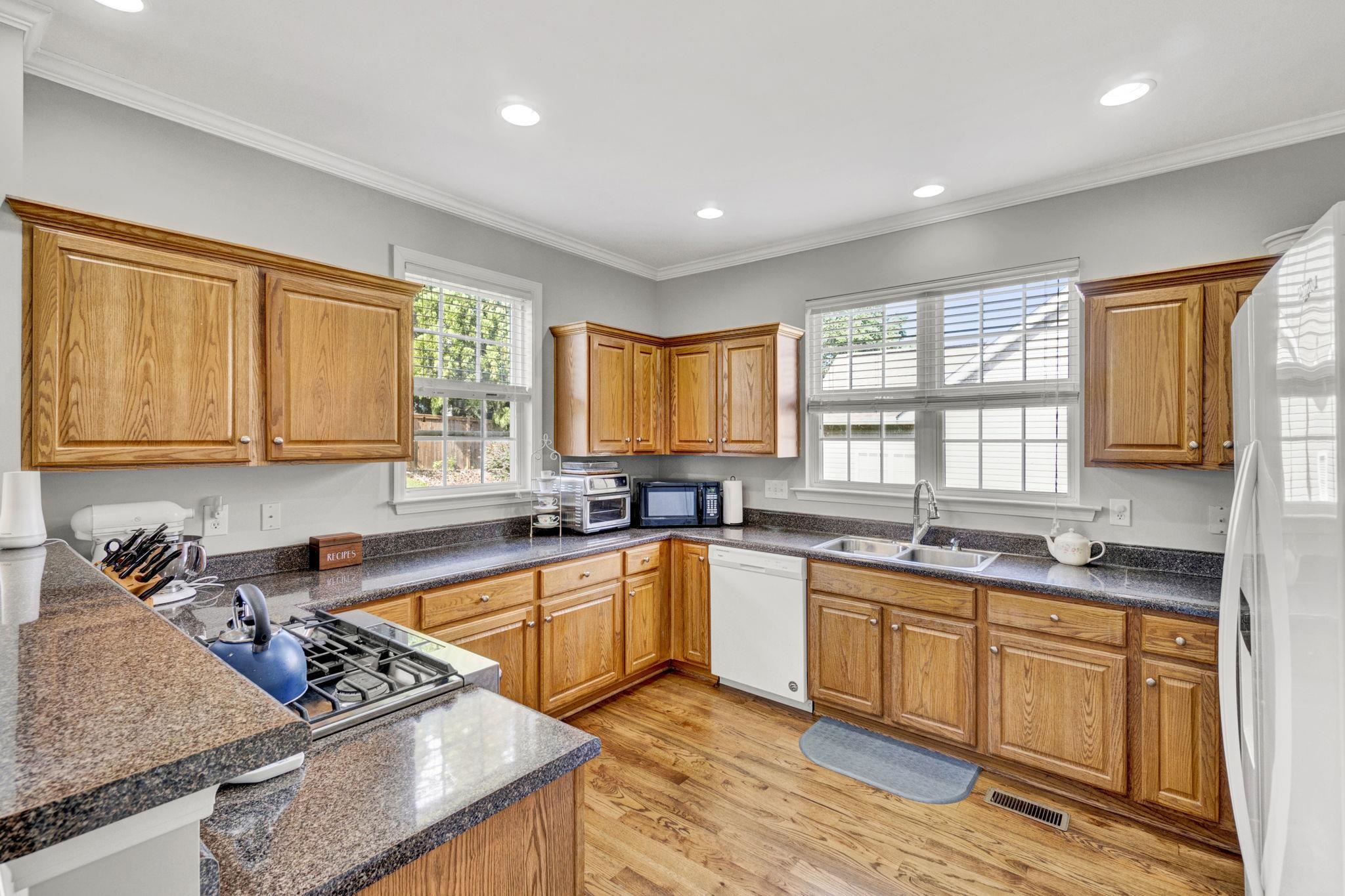 801 Oak Haven Court Property Photo 18