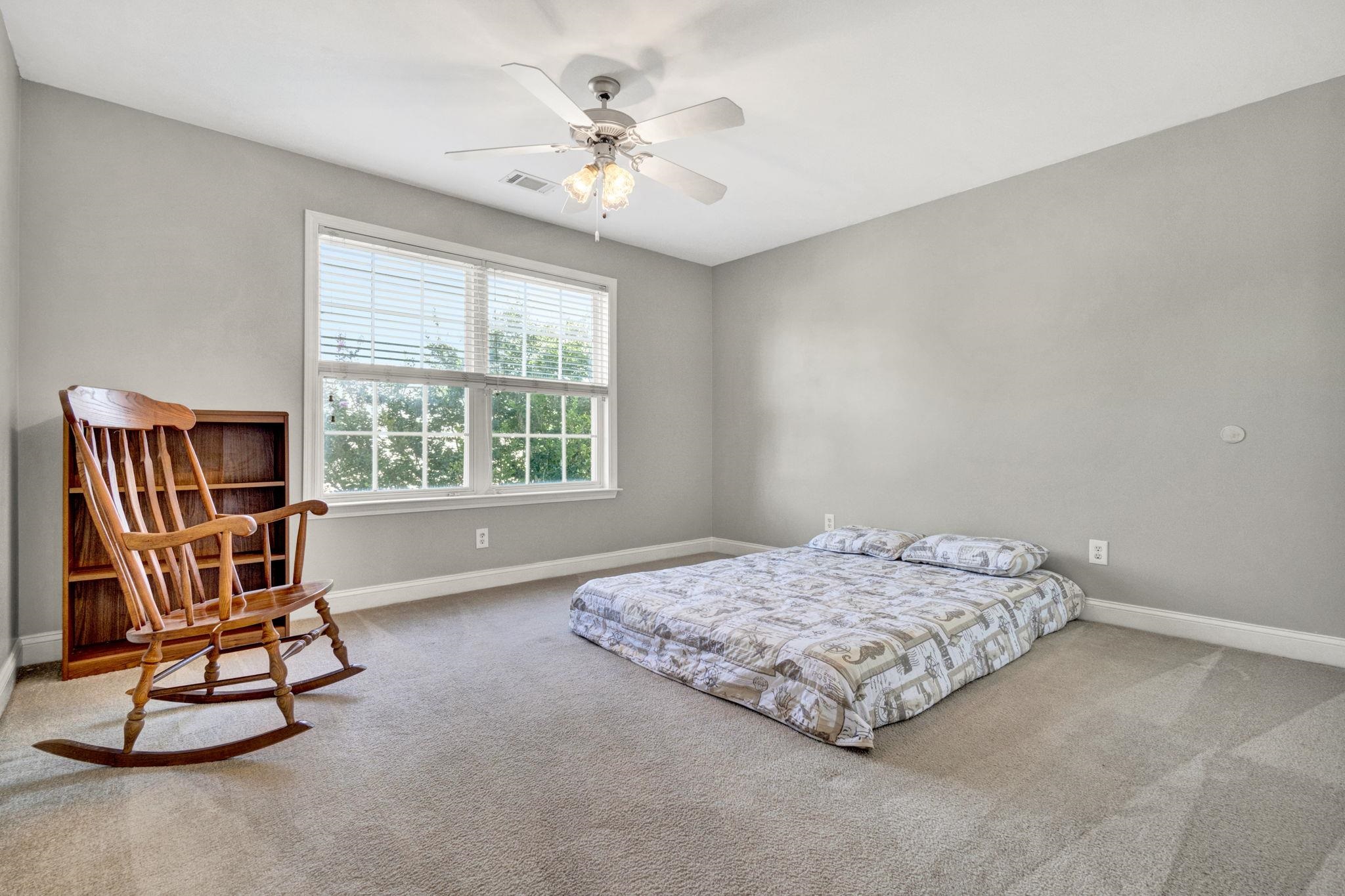 801 Oak Haven Court Property Photo 32