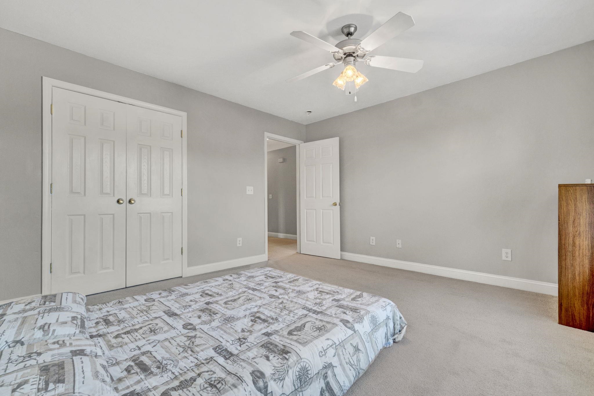 801 Oak Haven Court Property Photo 33