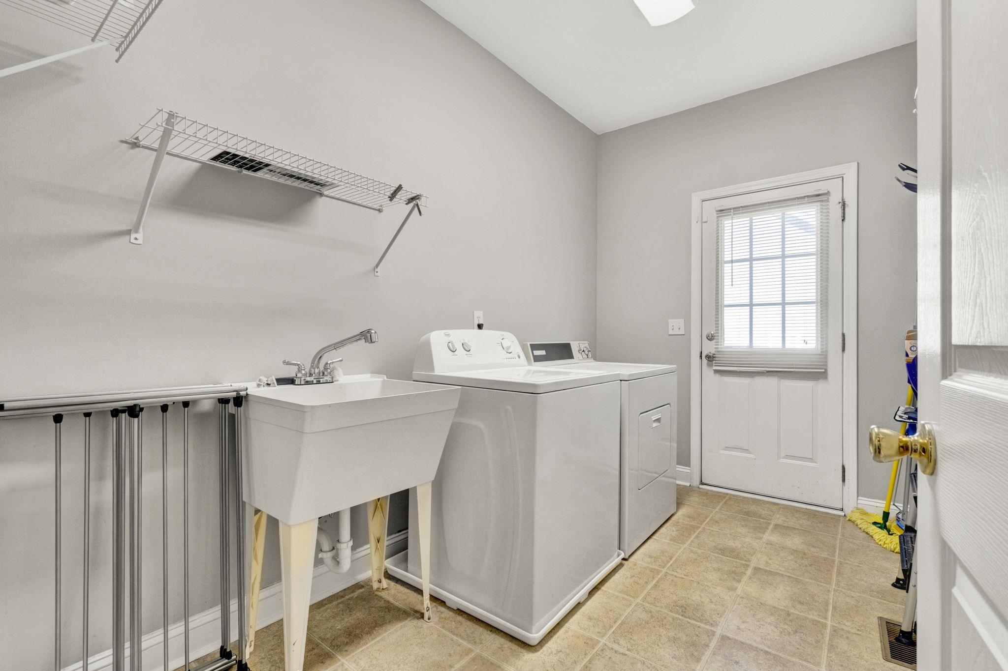 801 Oak Haven Court Property Photo 38