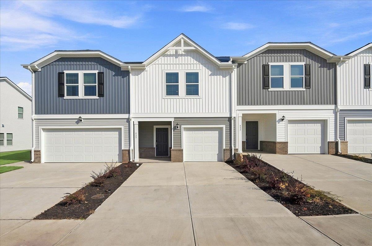 435 Blissful Court Property Photo 2