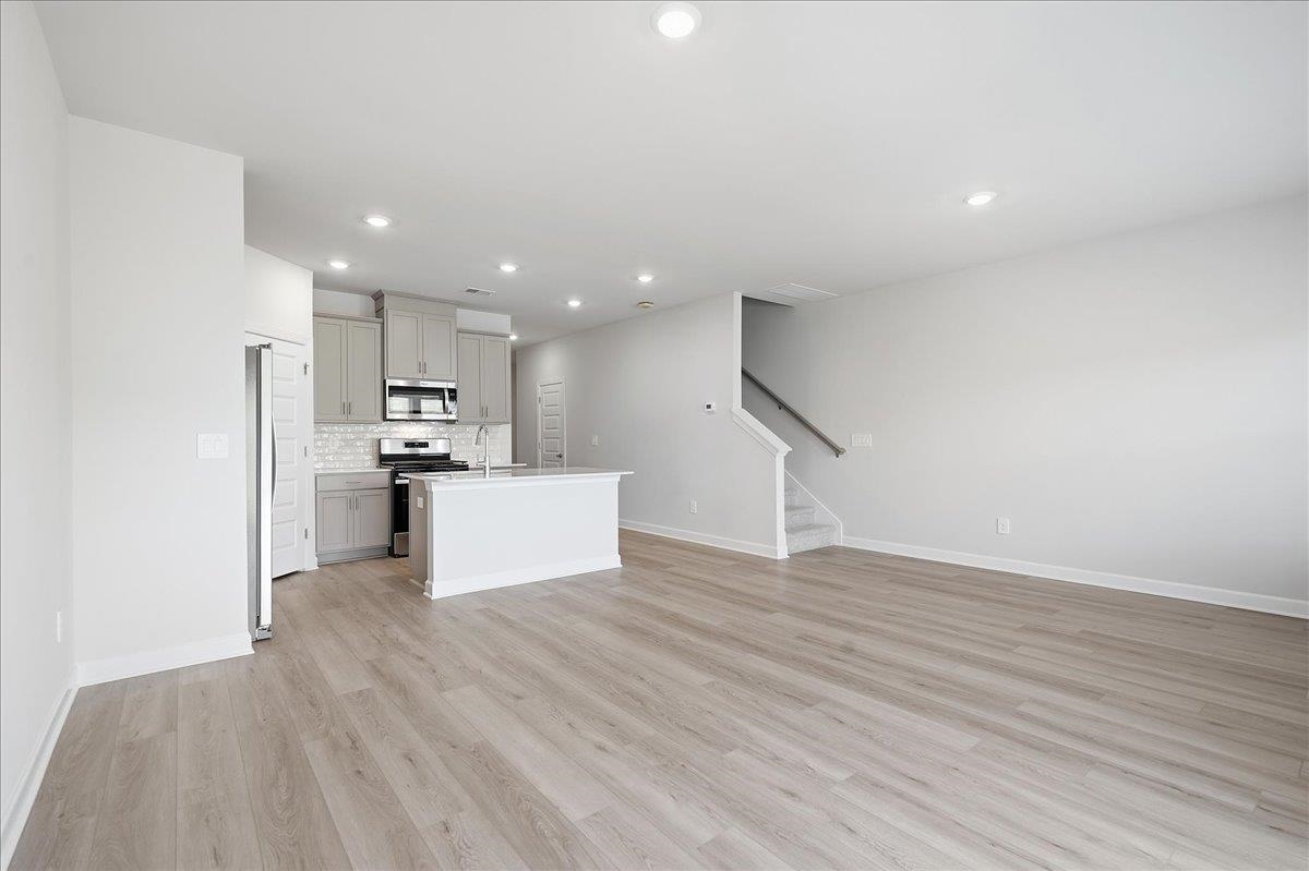 435 Blissful Court Property Photo 8