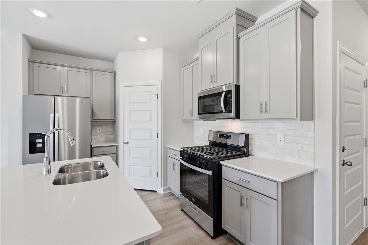 435 Blissful Court Property Photo 11