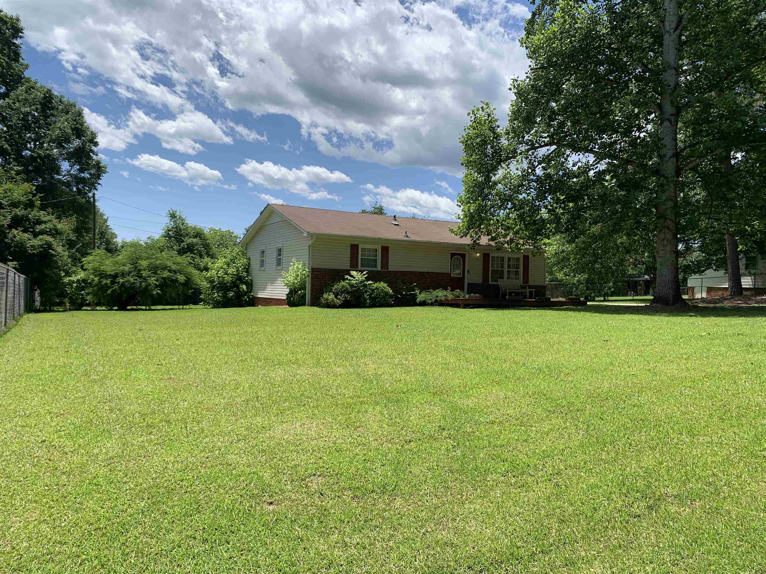 247 Sequoia Drive Property Photo 3