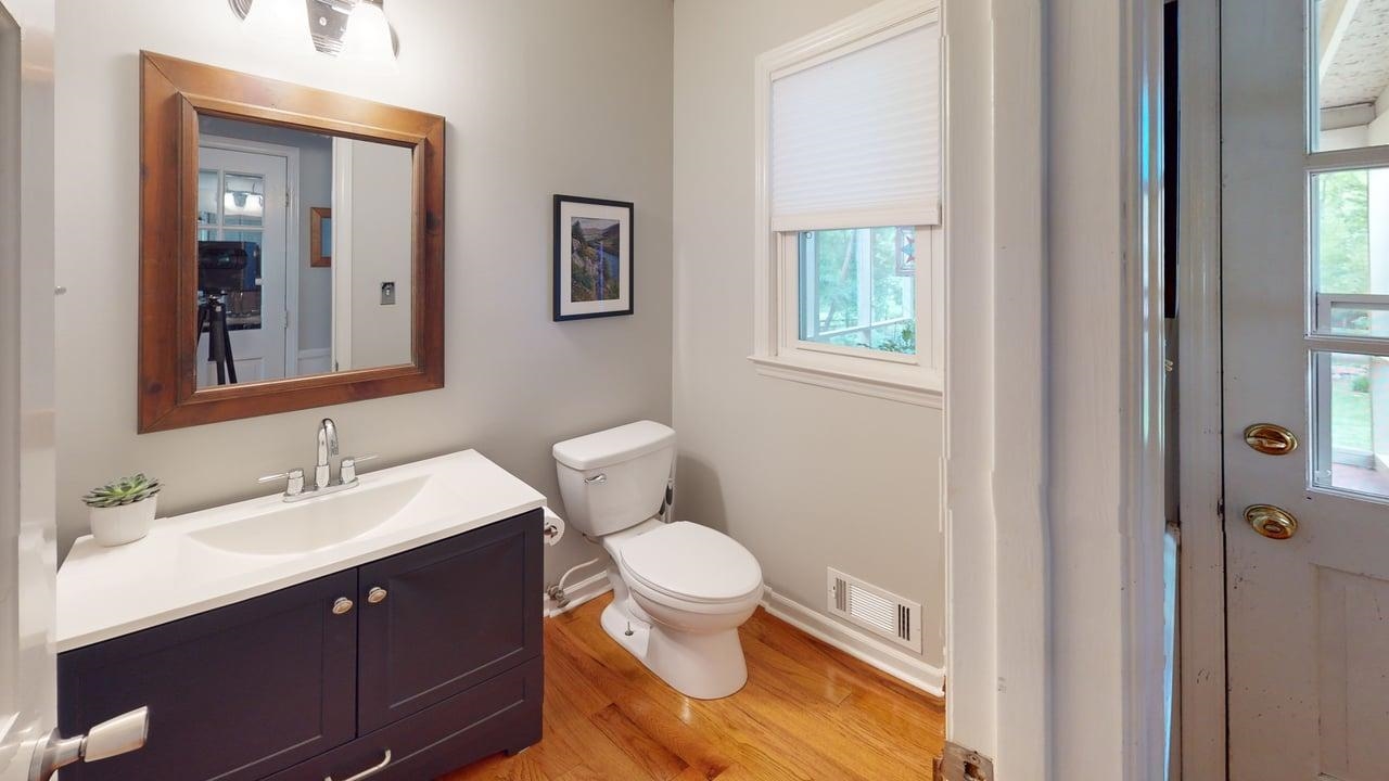 264 Heathwood Drive Property Photo 11