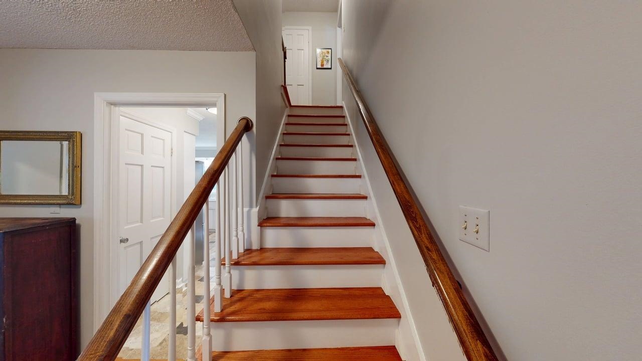 264 Heathwood Drive Property Photo 24