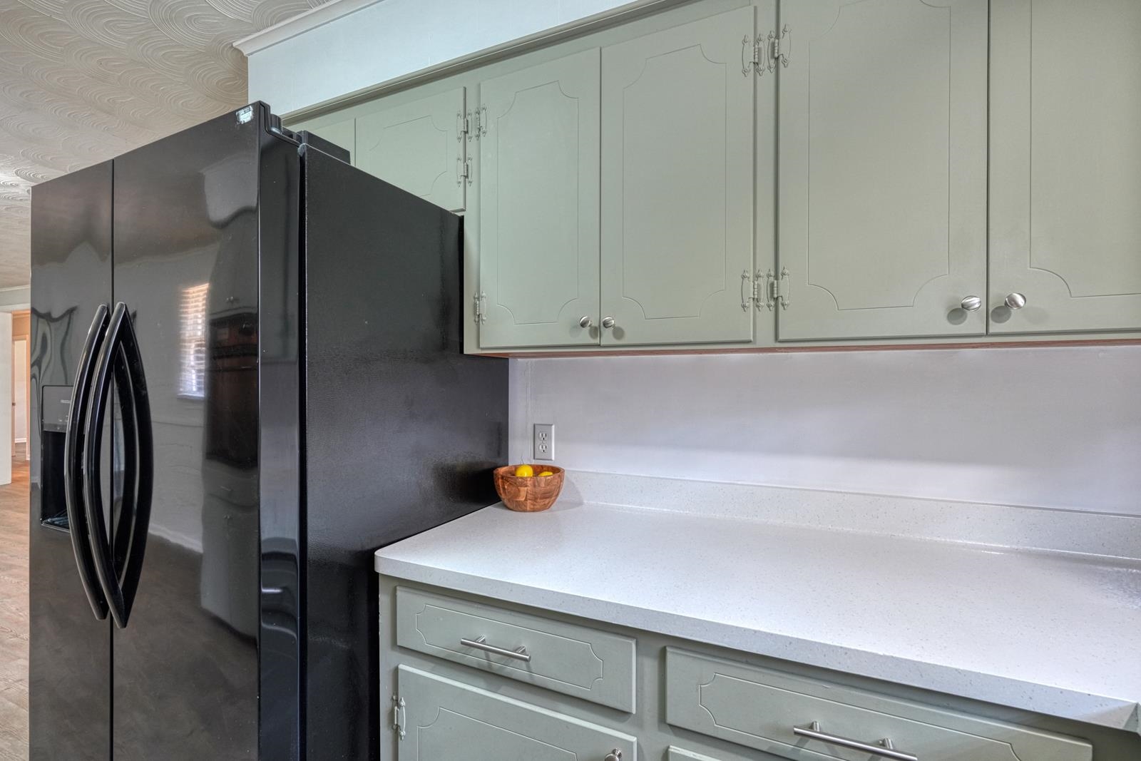 1291 Montview Street Property Photo 17