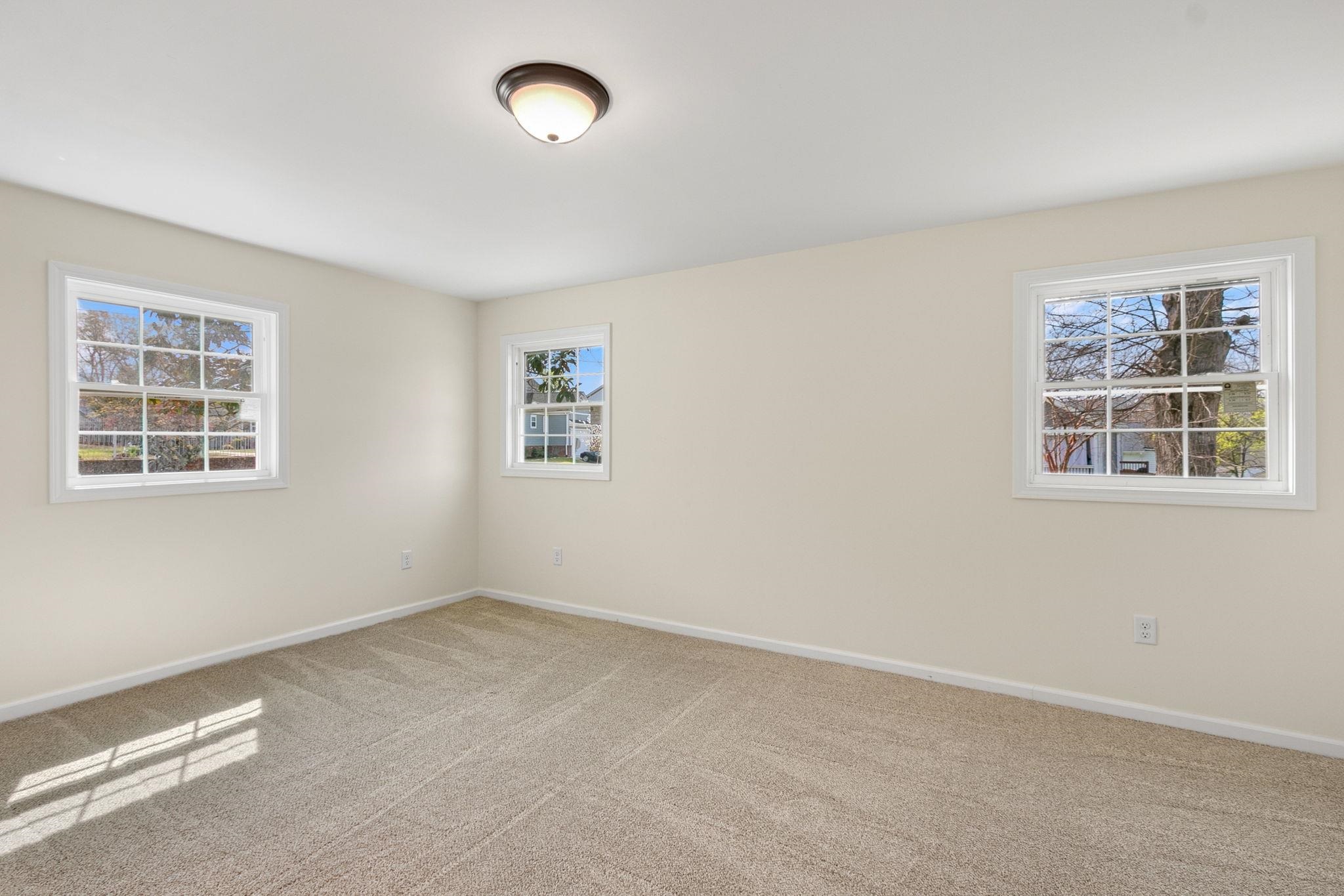 106 Otis Street Property Photo 24