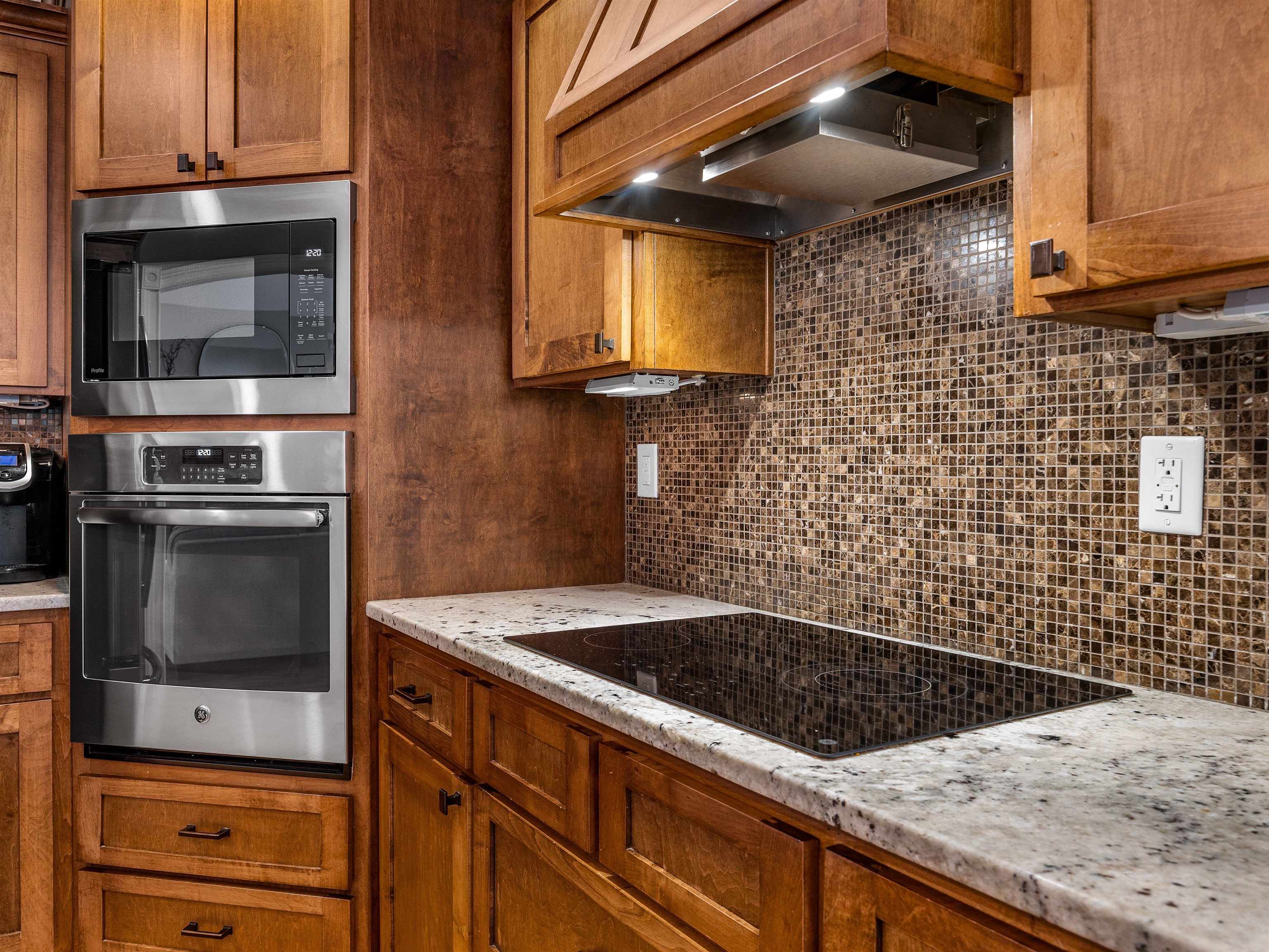 346 Roy Hall Way Property Photo 19