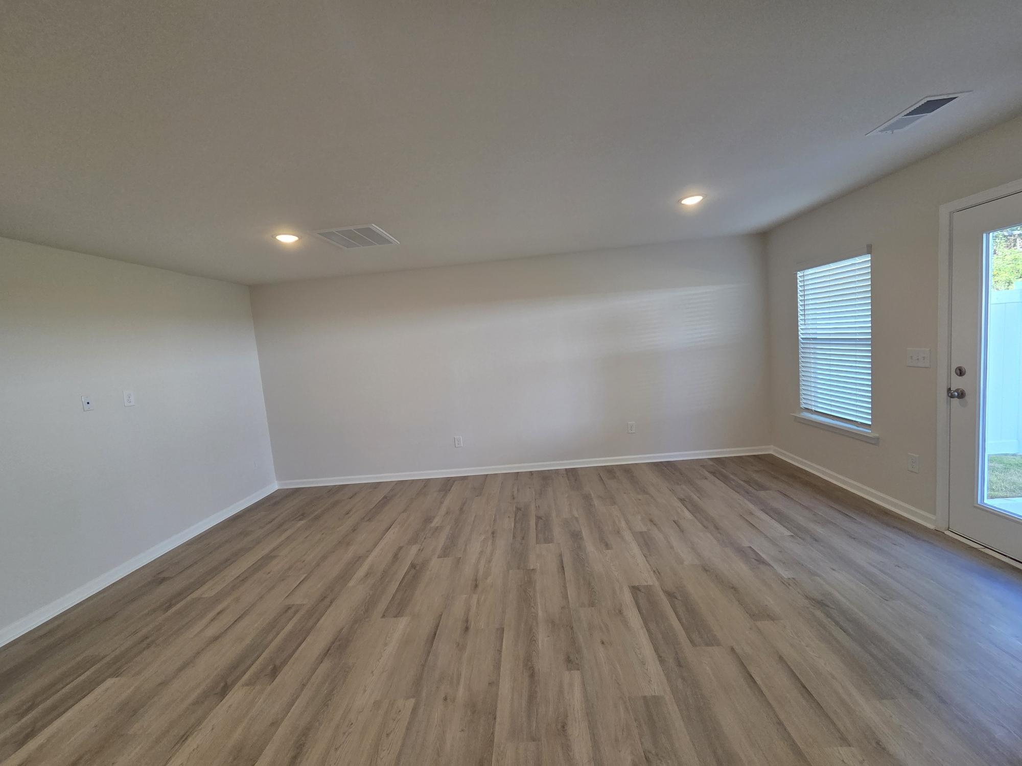 2061 Hillman Way Property Photo 19