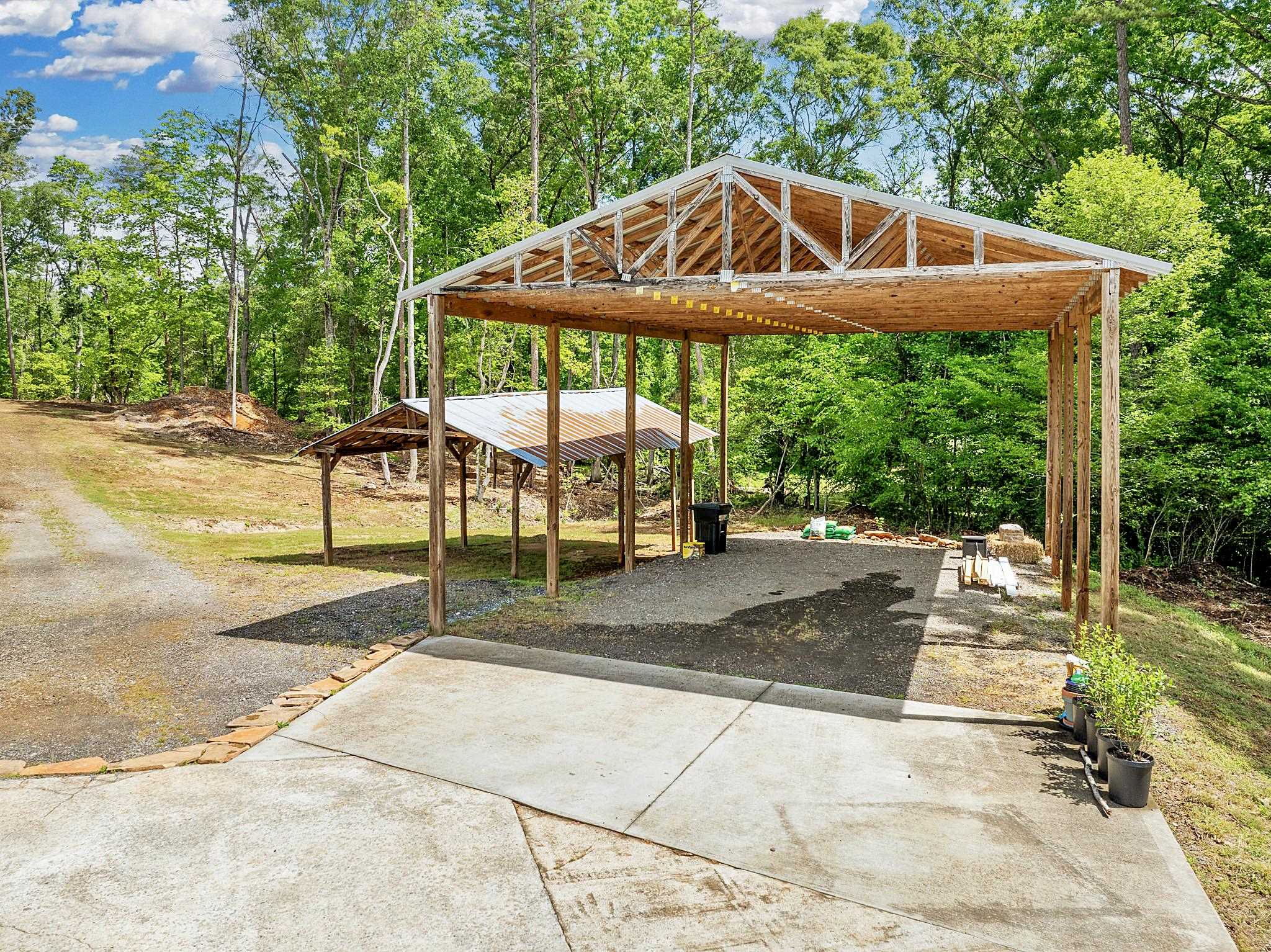 241 Bramlett Road Property Photo 5