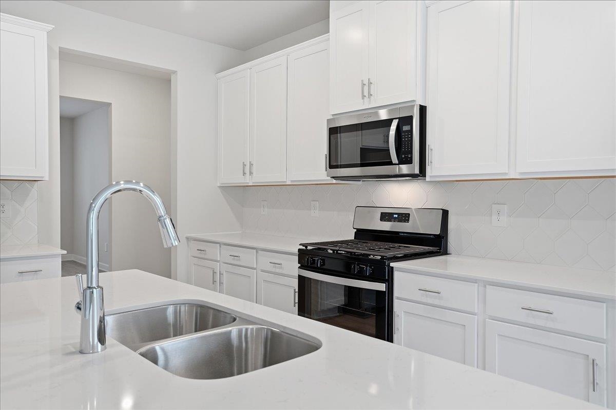 1517 Switchback Circle Property Photo 12