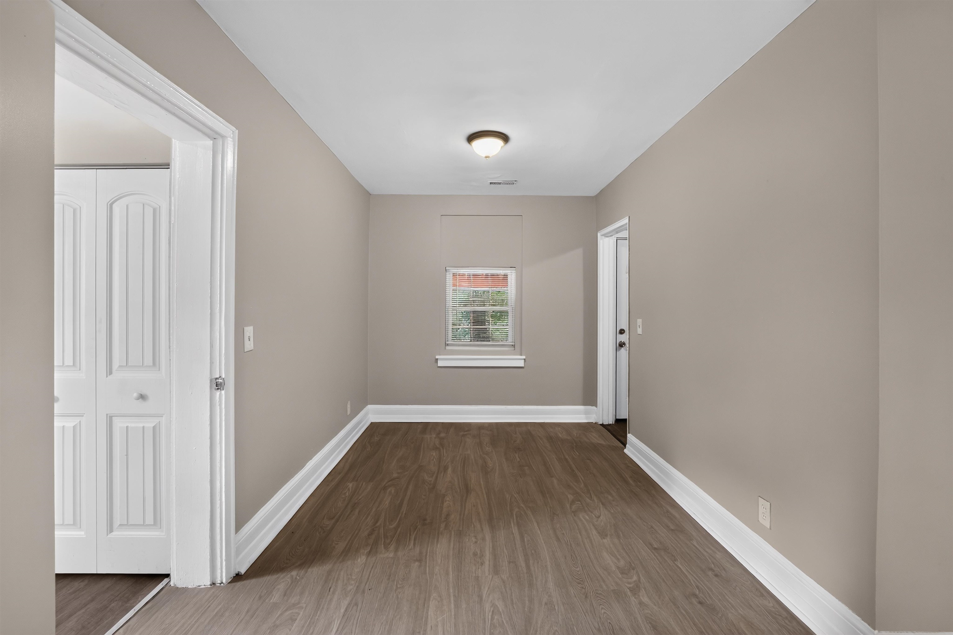 7 Brookforest Drive Property Photo 15