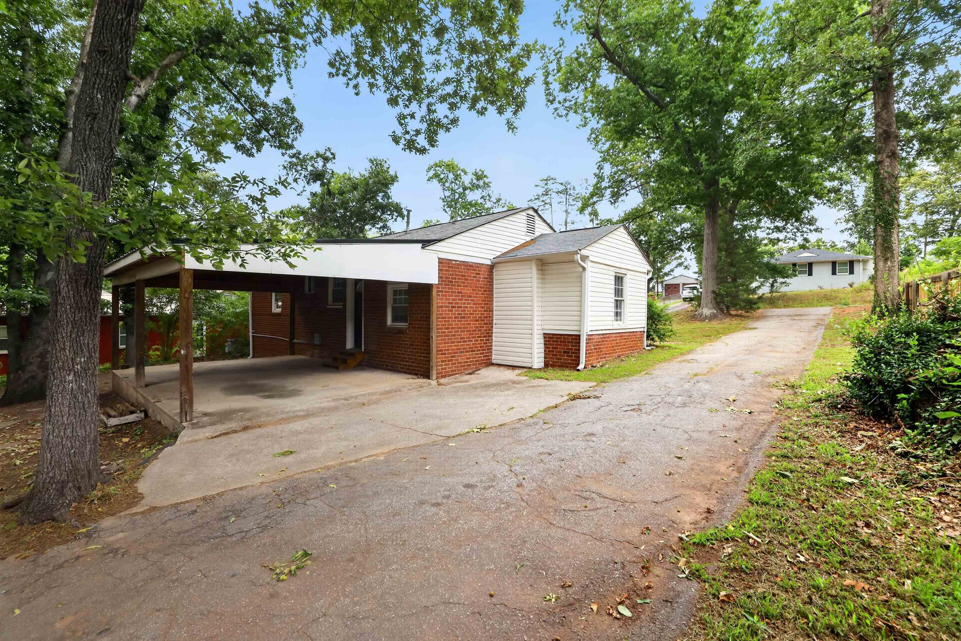 7 Brookforest Drive Property Photo 25