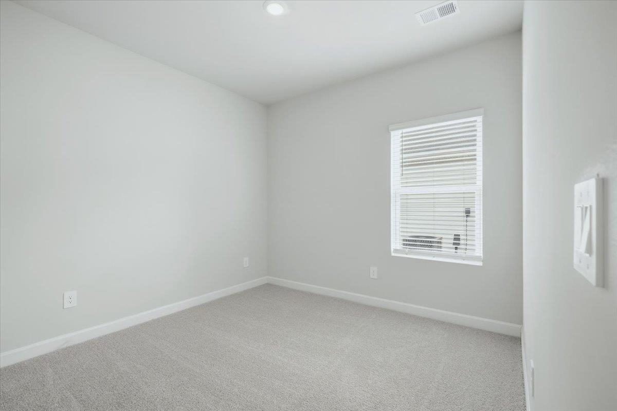 927 Rising Oak Court Property Photo 7