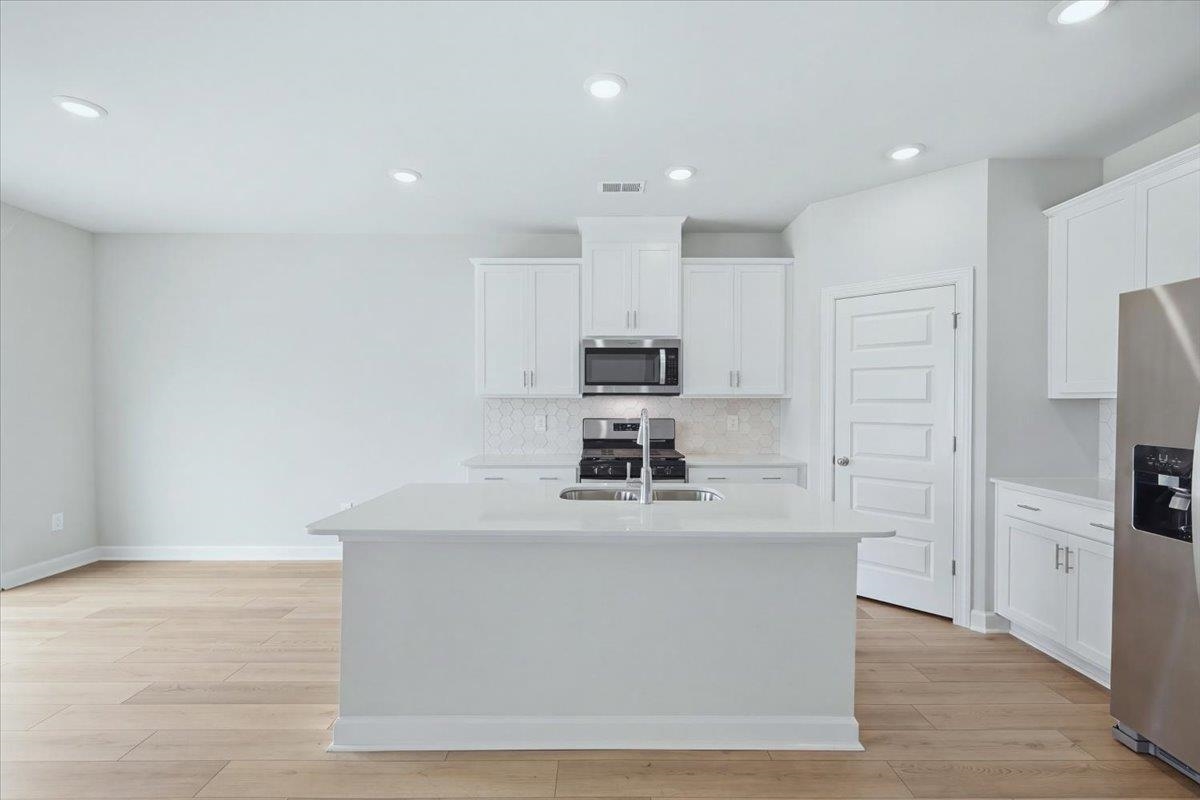 927 Rising Oak Court Property Photo 11