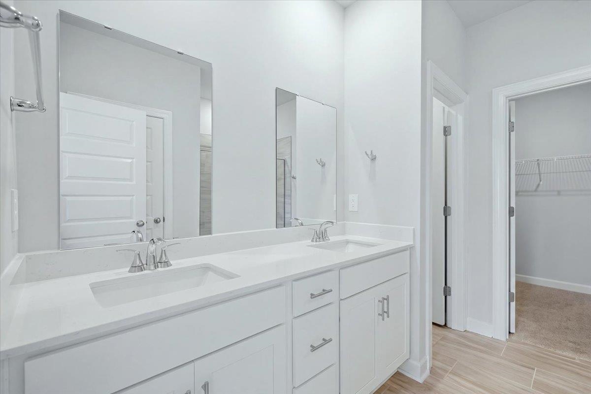 927 Rising Oak Court Property Photo 19