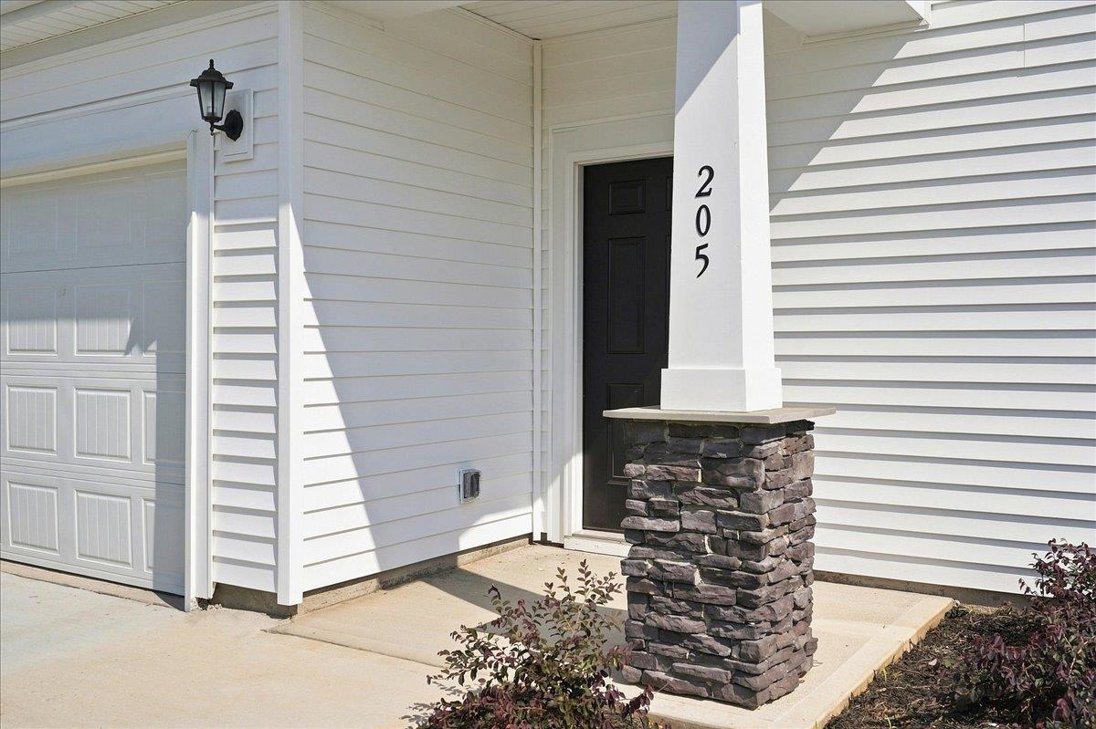 205 Moretz Place Property Photo 4