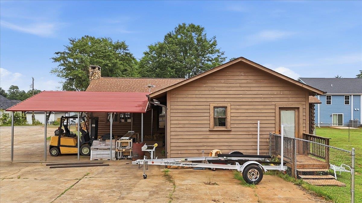 60 Lakeside Drive Property Photo 27