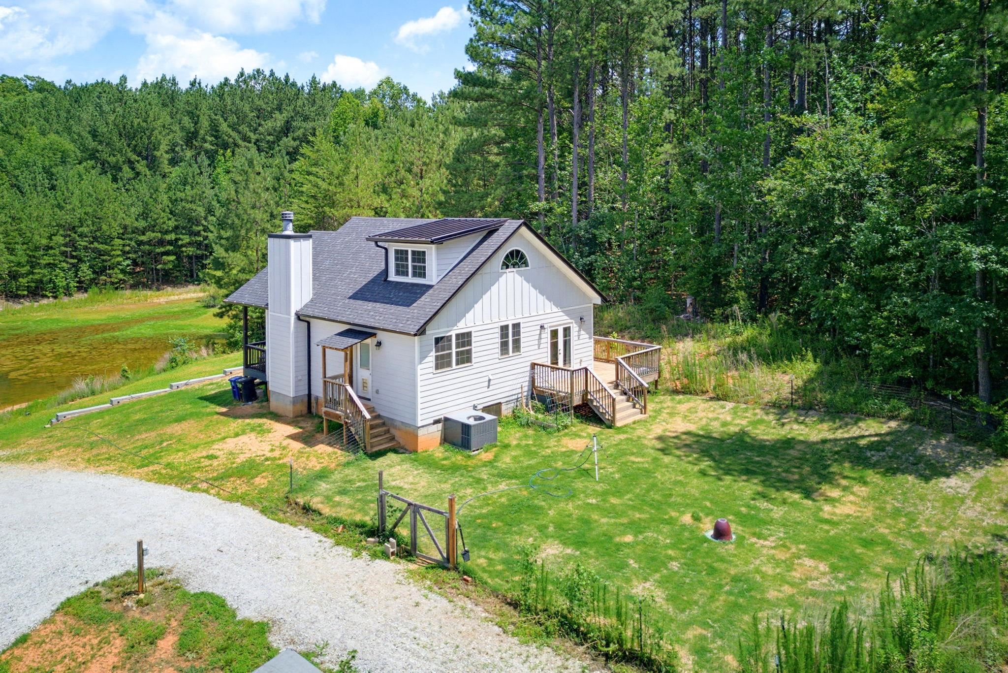 1217 Pleasant Hill Road Property Photo 4