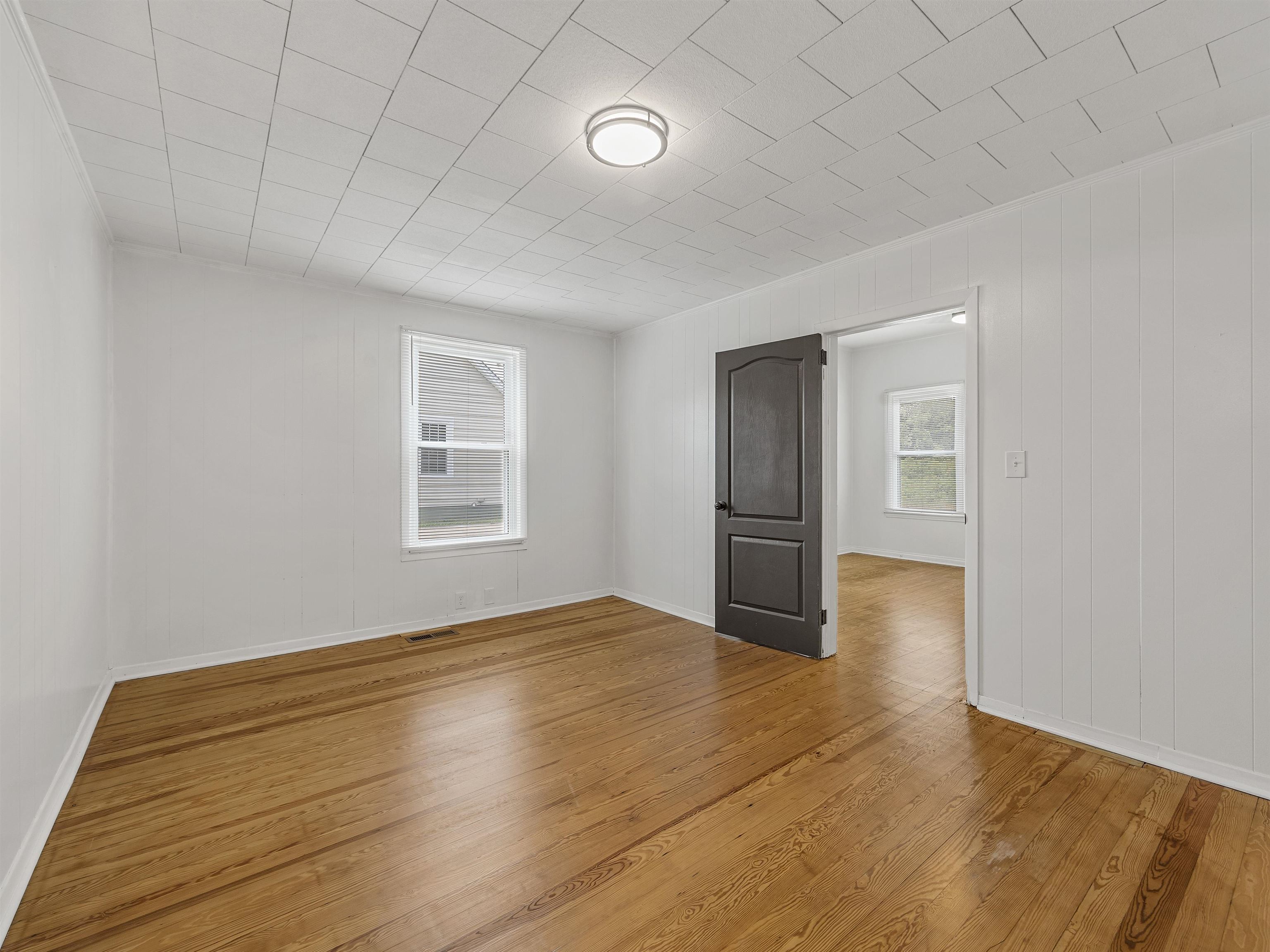 52 Hutchins Street Property Photo 11