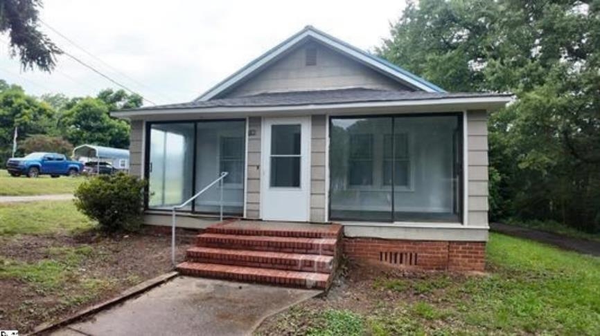190 S. Cash Property Photo 11