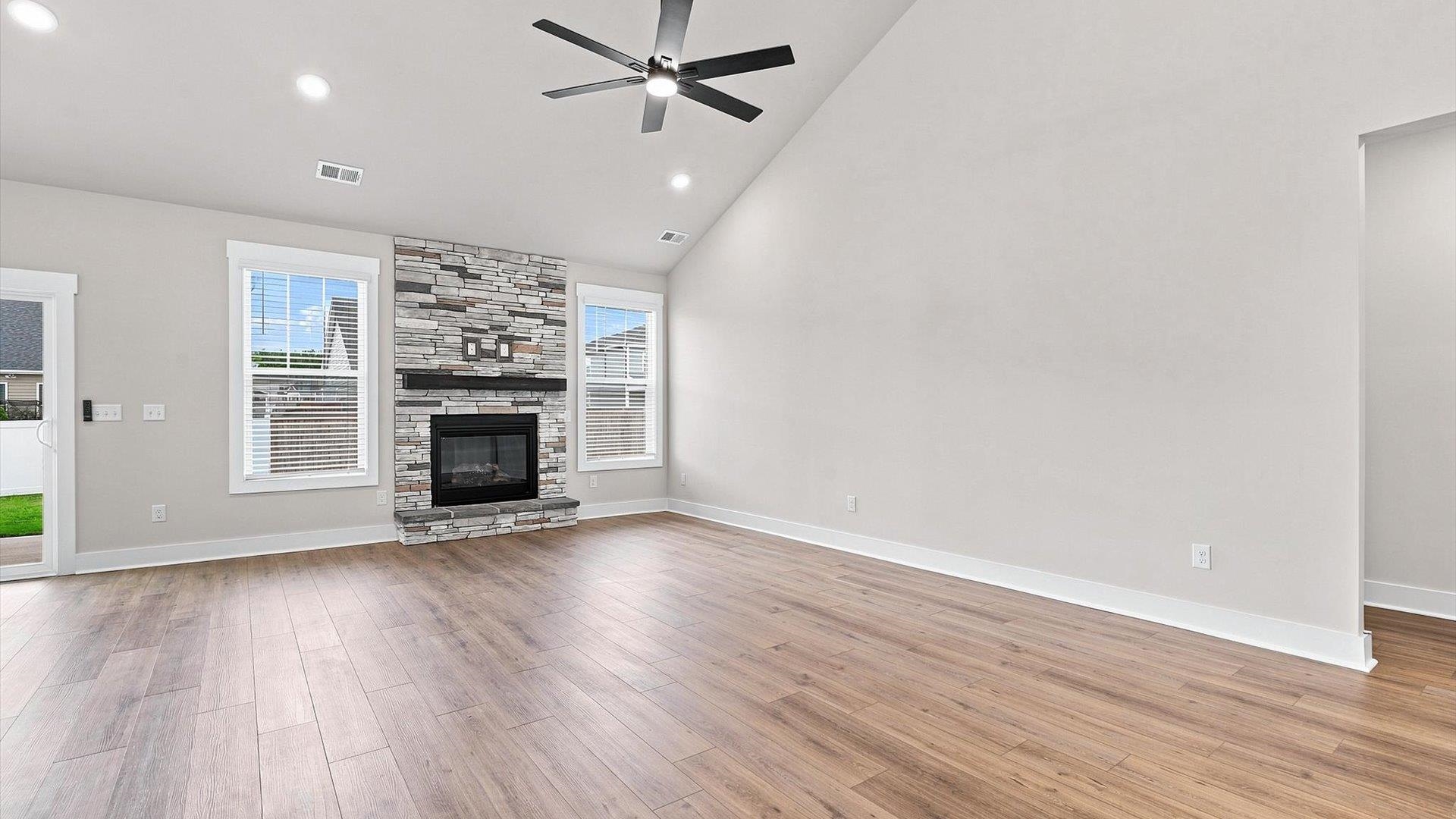 12136 Mahogany Circle Property Photo 13