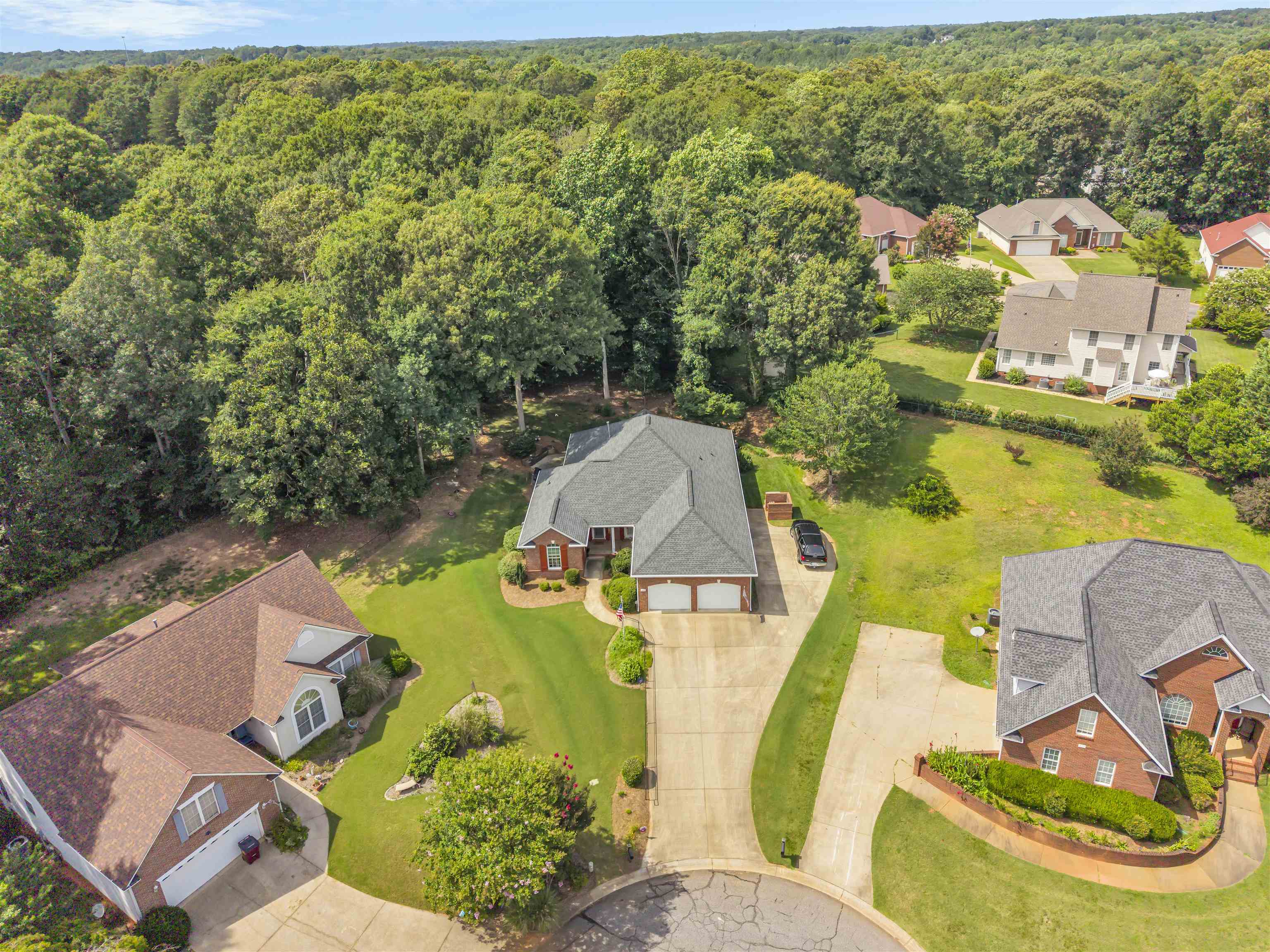 726 Moonridge Drive Property Photo 32