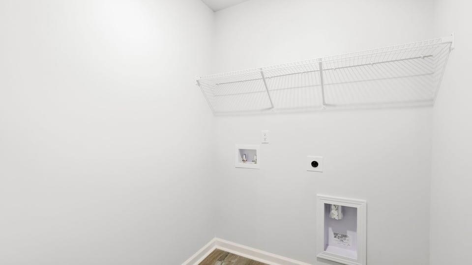 626 Starbeam Court Property Photo 32