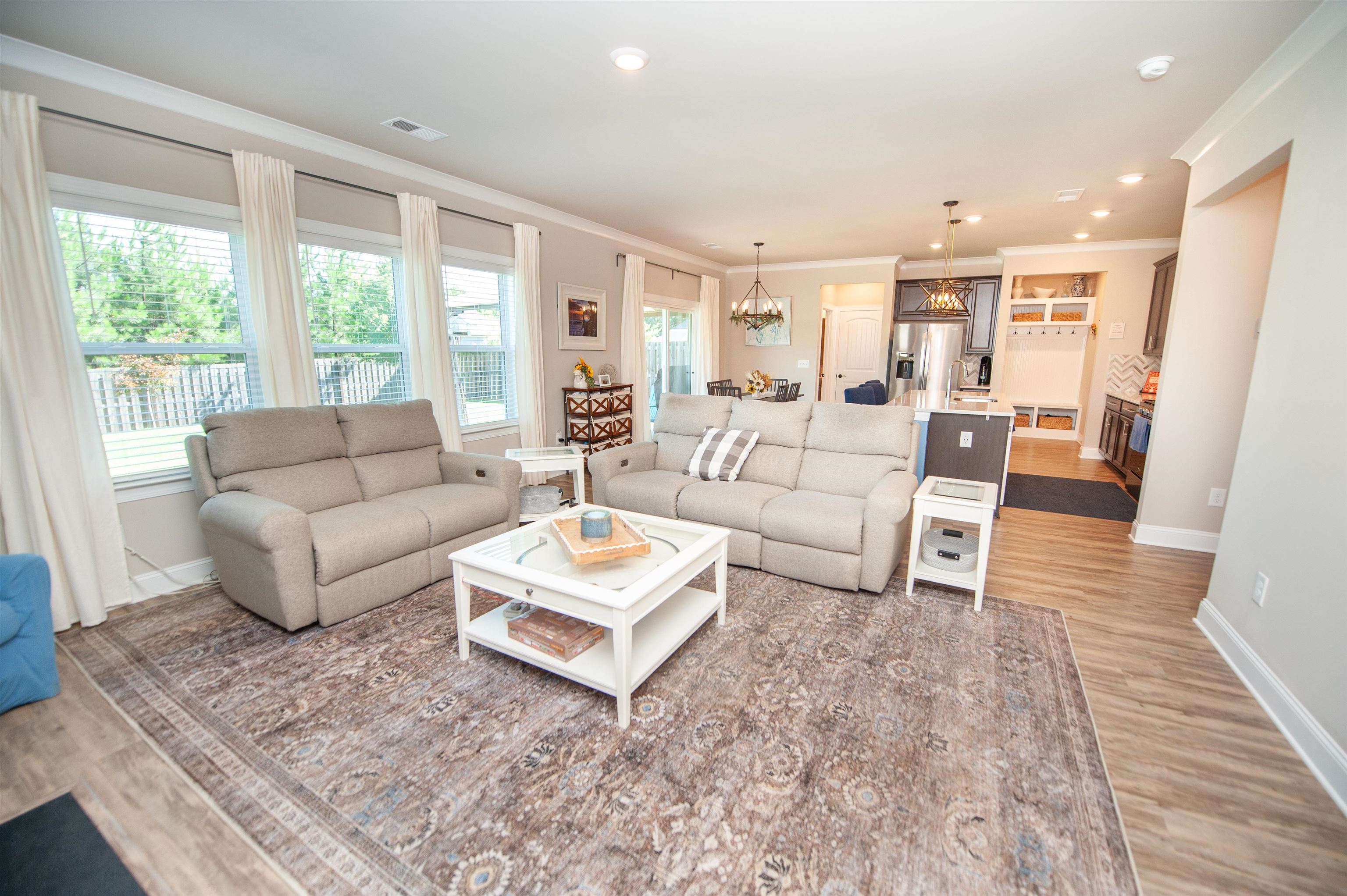 4 Cottontail Court Property Photo 4