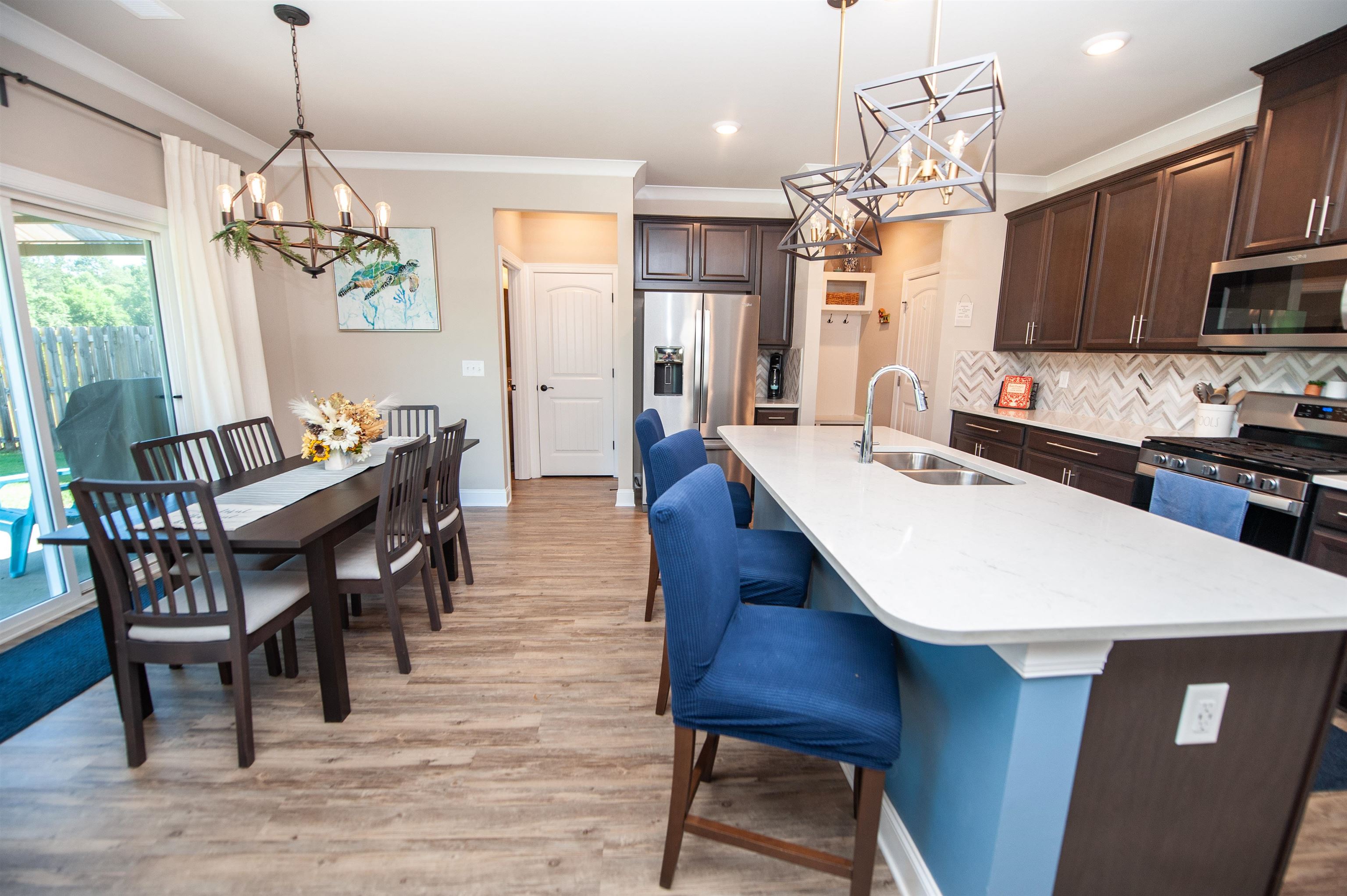 4 Cottontail Court Property Photo 6