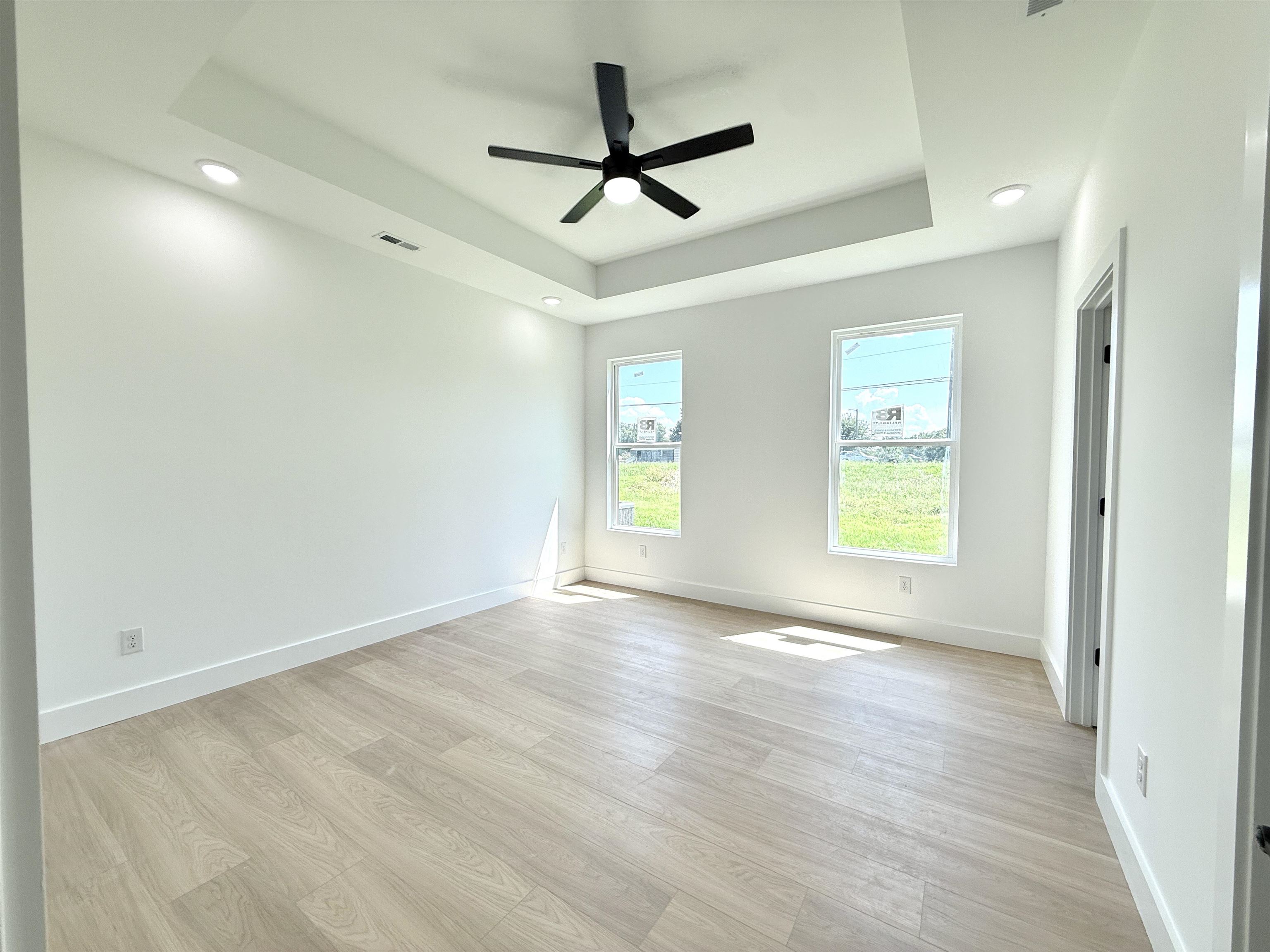 1044 W 11 Highway Property Photo 11
