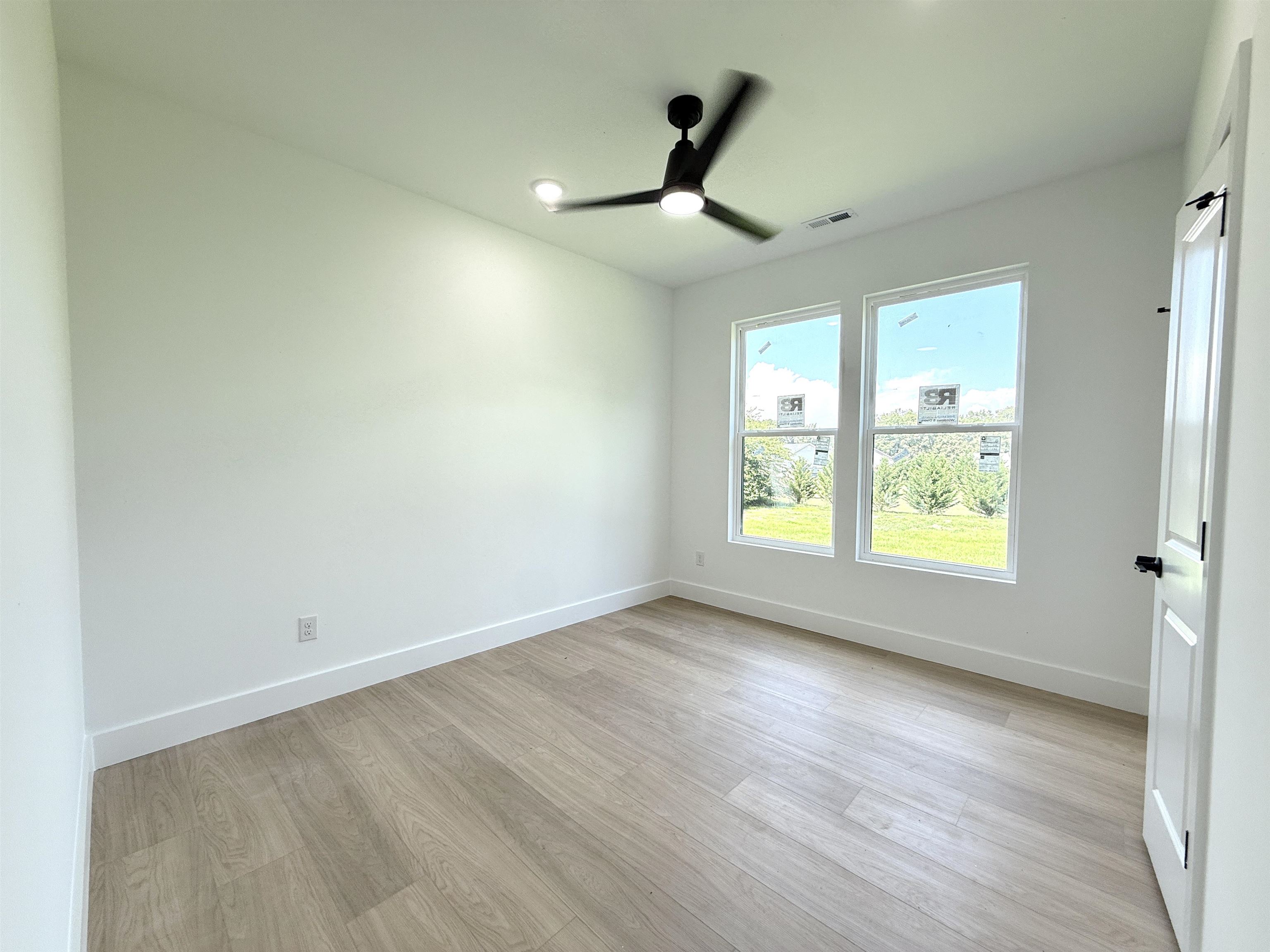 1044 W 11 Highway Property Photo 16