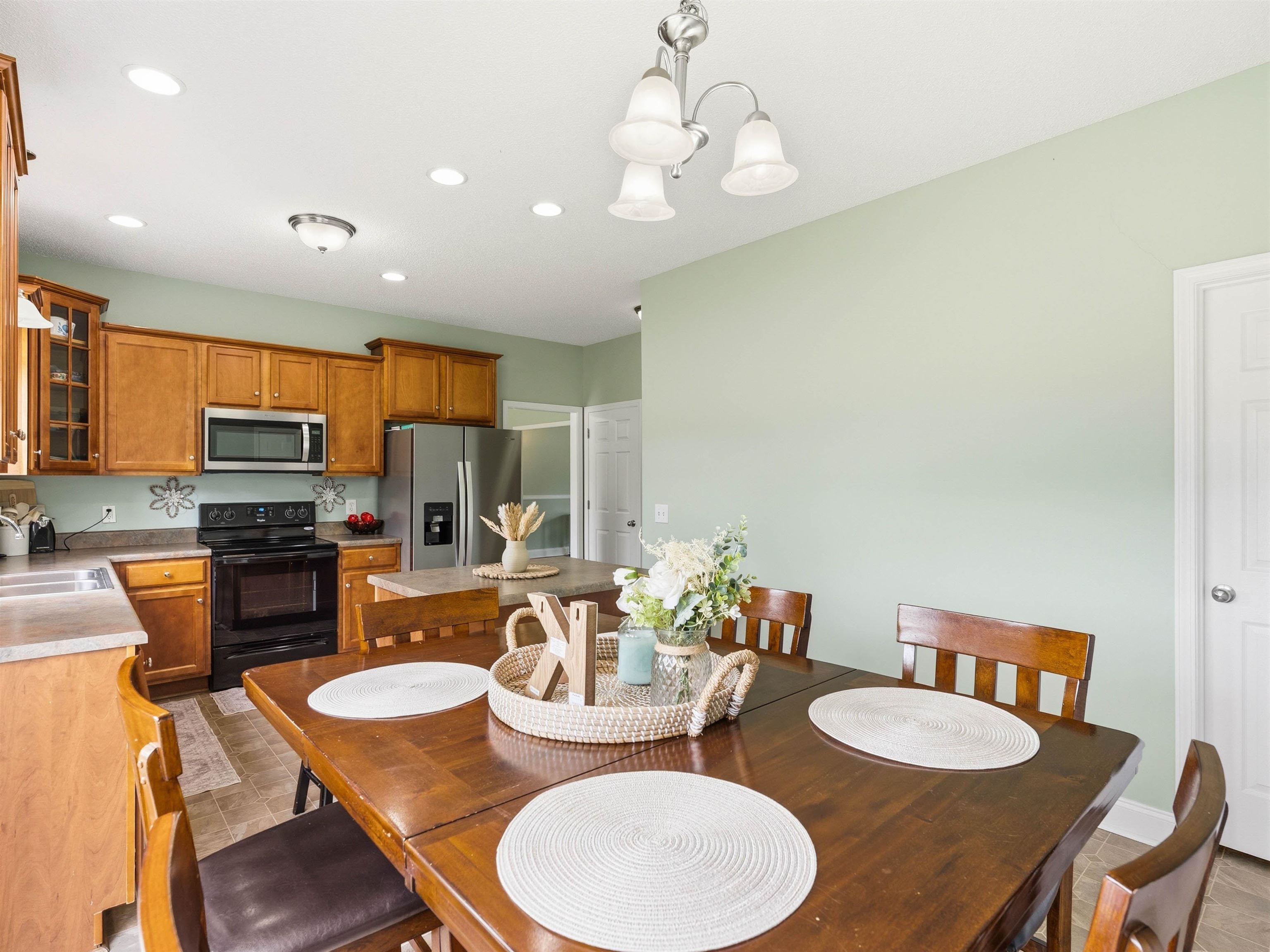 155 Mas Road Property Photo 10
