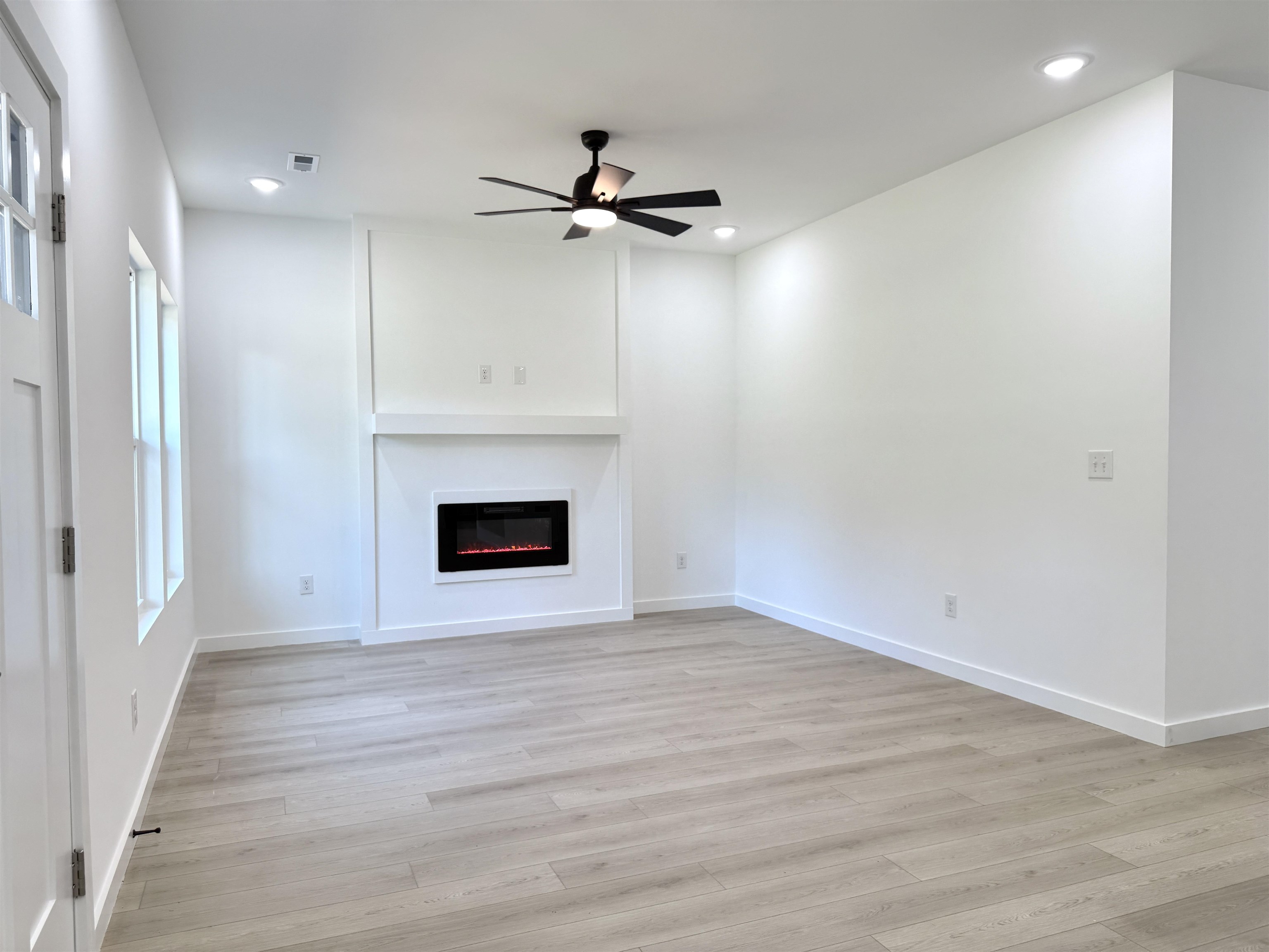 1519 Settle Road Property Photo 4