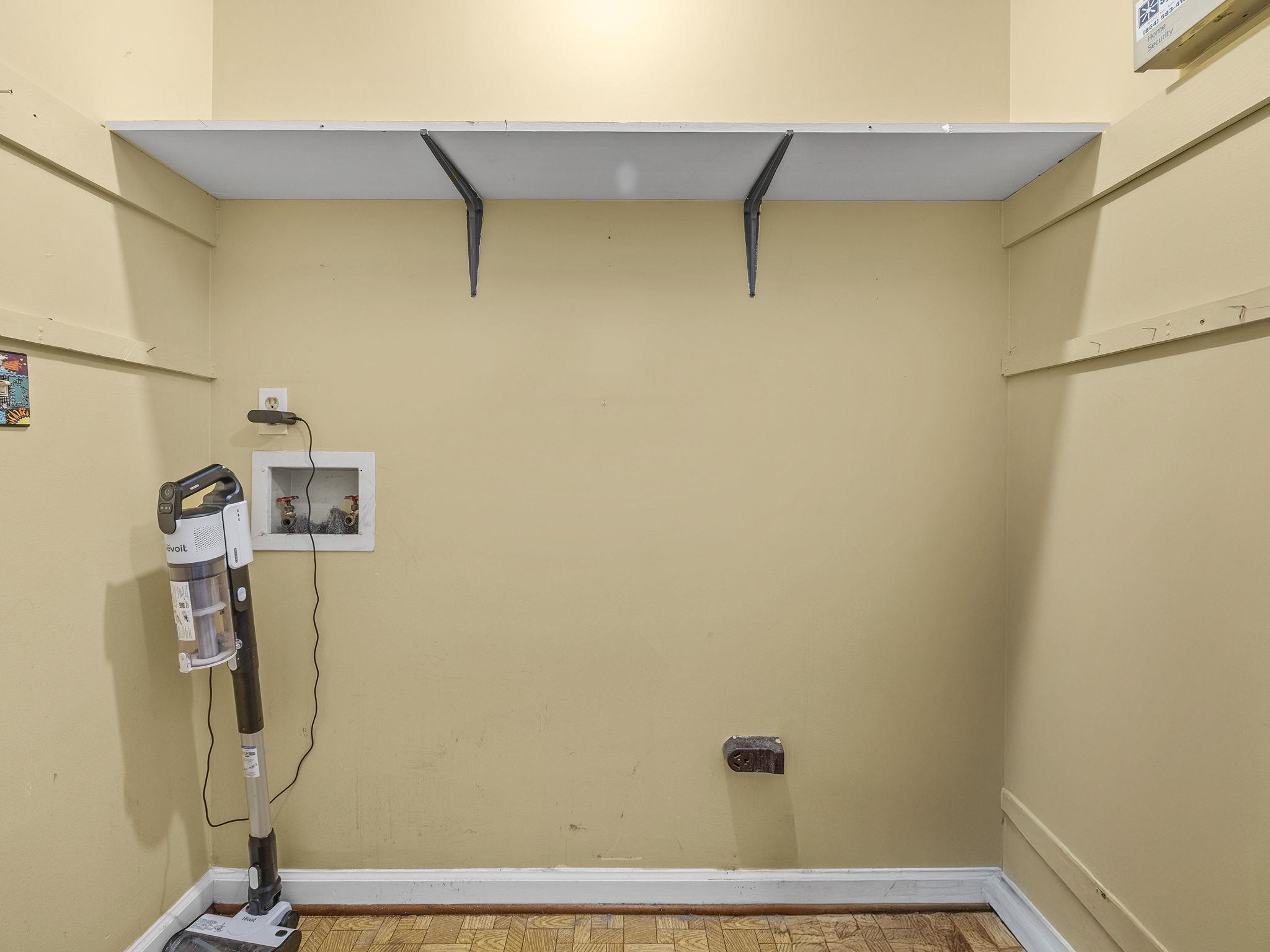 106 Buckstone Lane Property Photo 26
